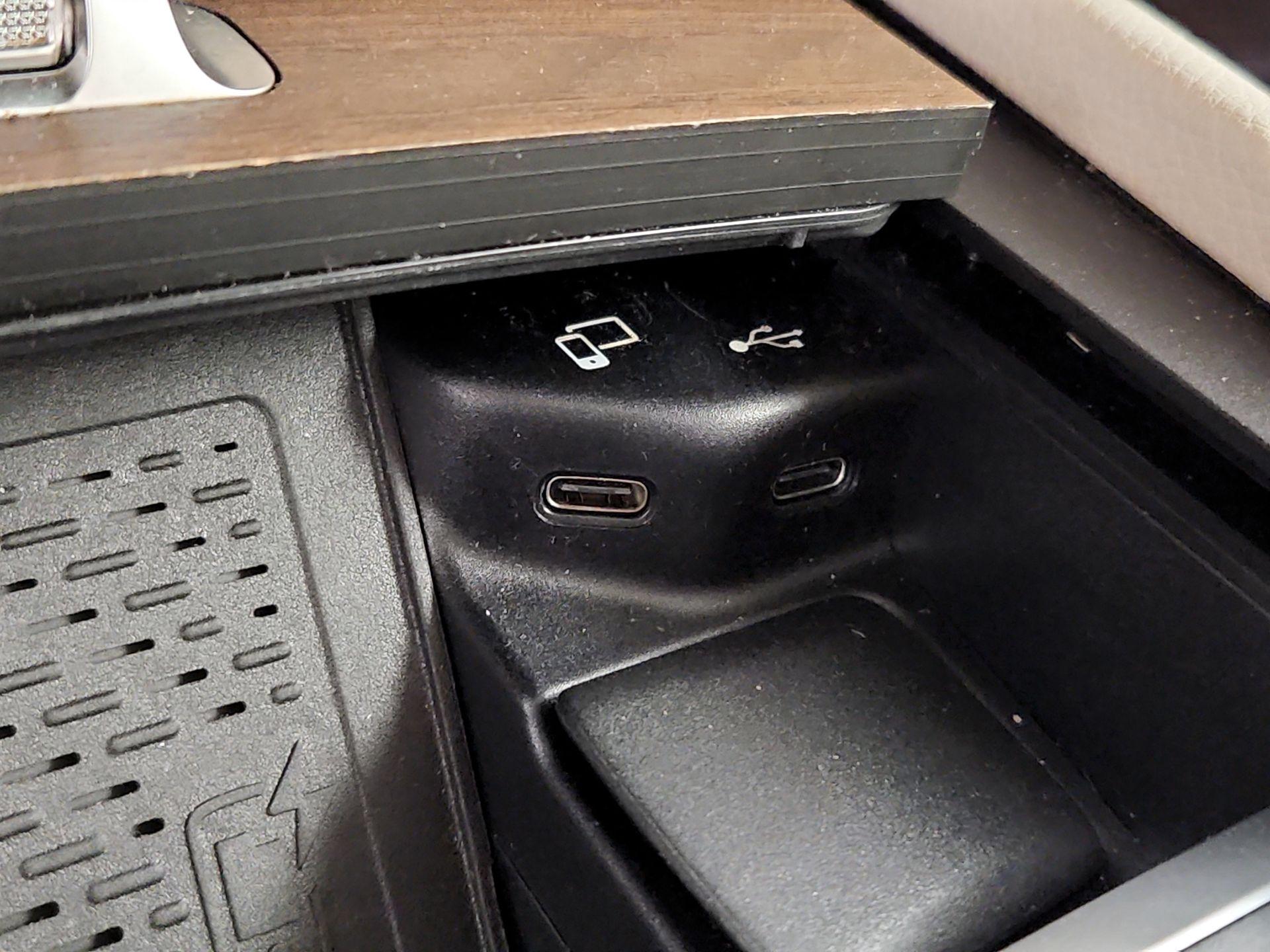 Thumbnail: 2022 Mercedes-Benz GLS - 19