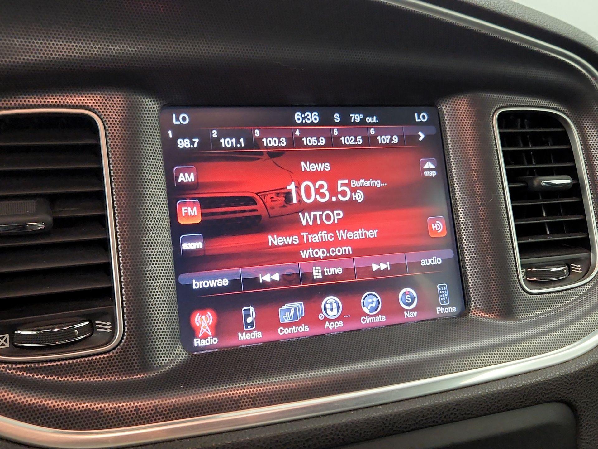 Thumbnail: 2016 Dodge Charger - 16