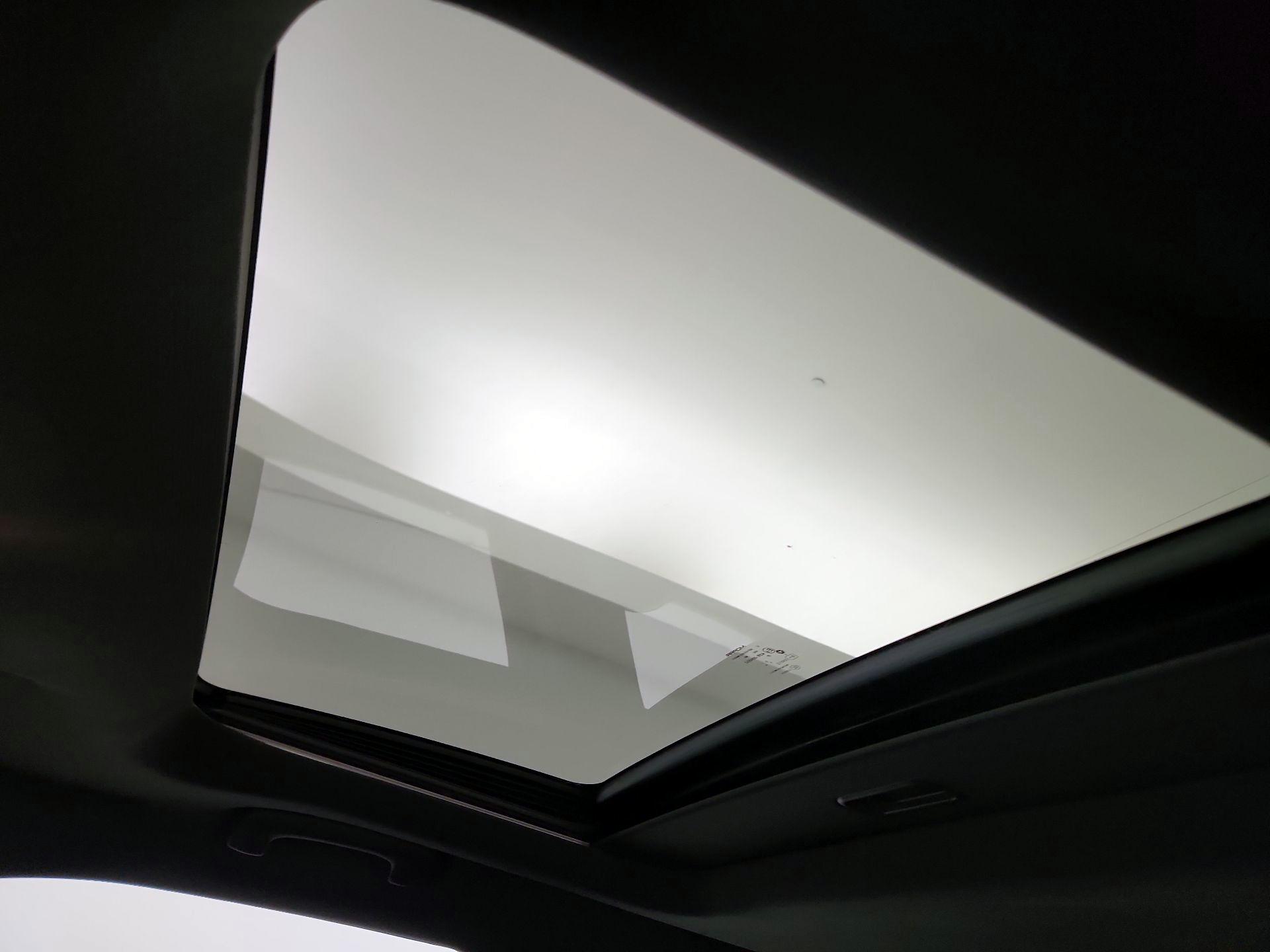 Thumbnail: 2016 Dodge Charger - 20