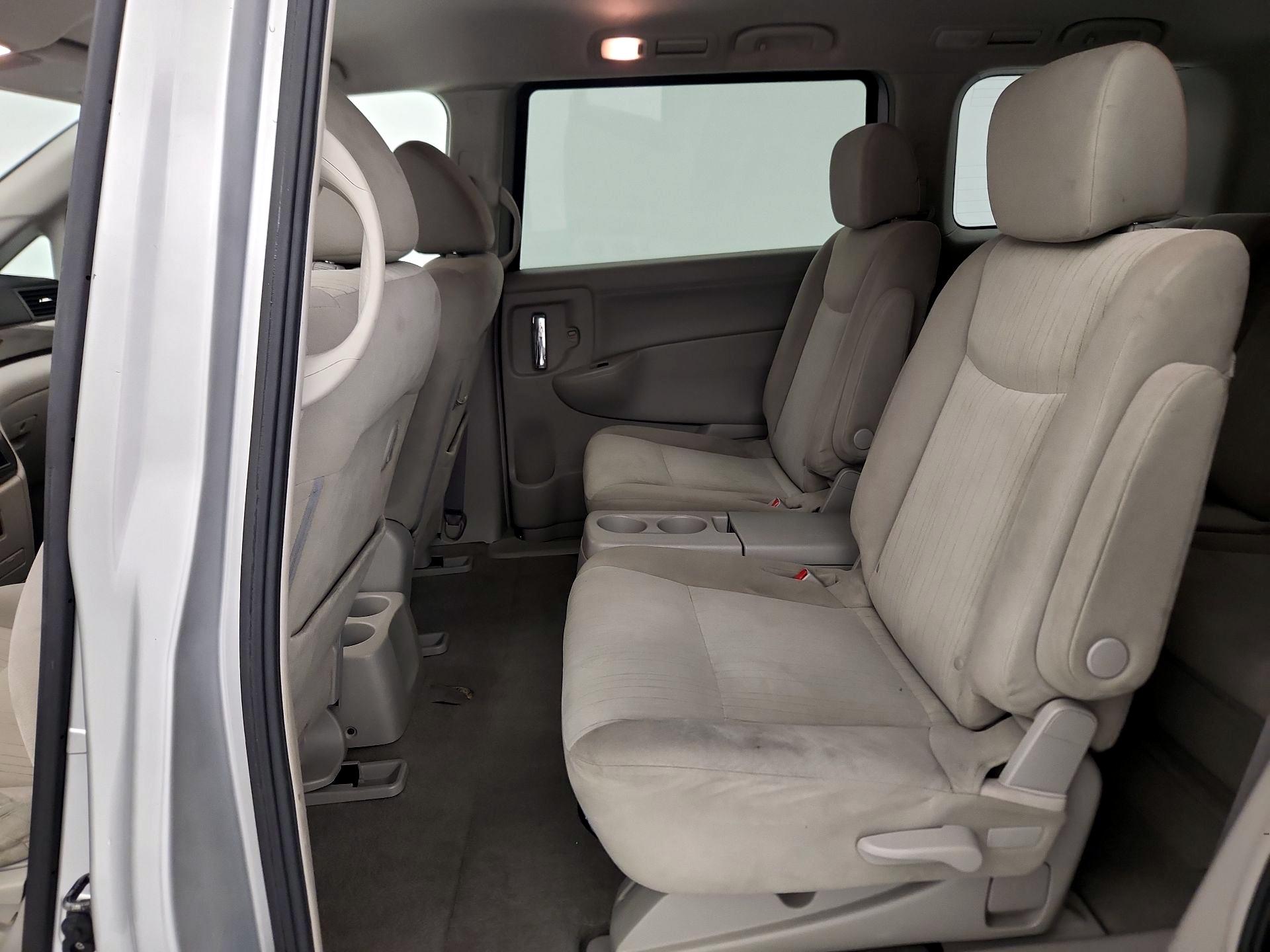 Thumbnail: 2016 Nissan Quest - 19