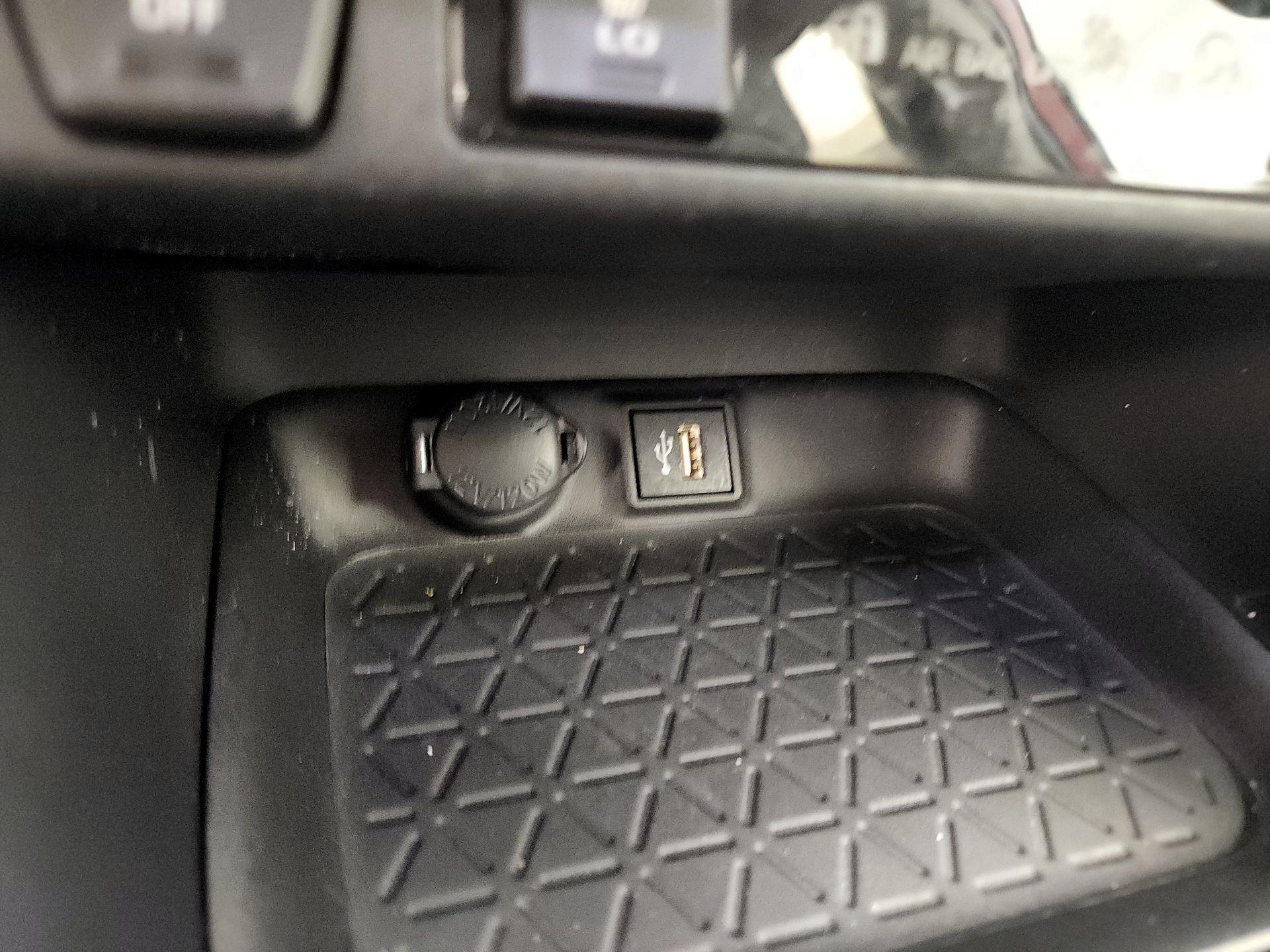 Thumbnail: 2023 Toyota RAV4 - 19