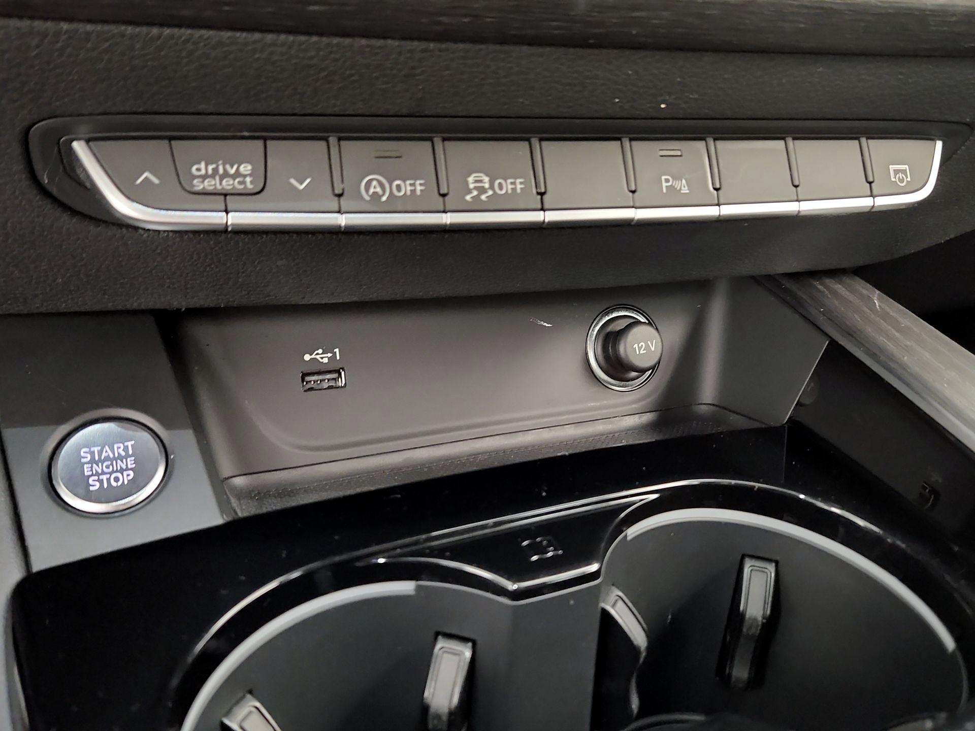 Thumbnail: 2022 Audi A4 - 18