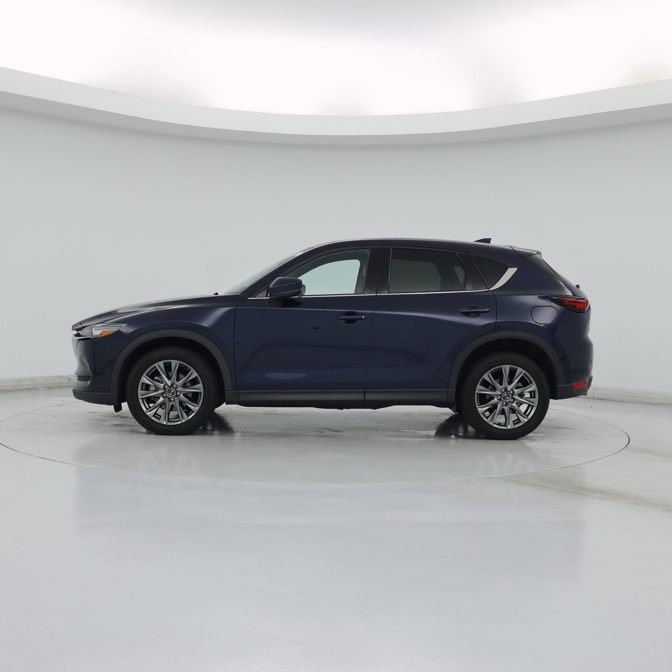 Thumbnail: 2021 Mazda CX-5 - 3
