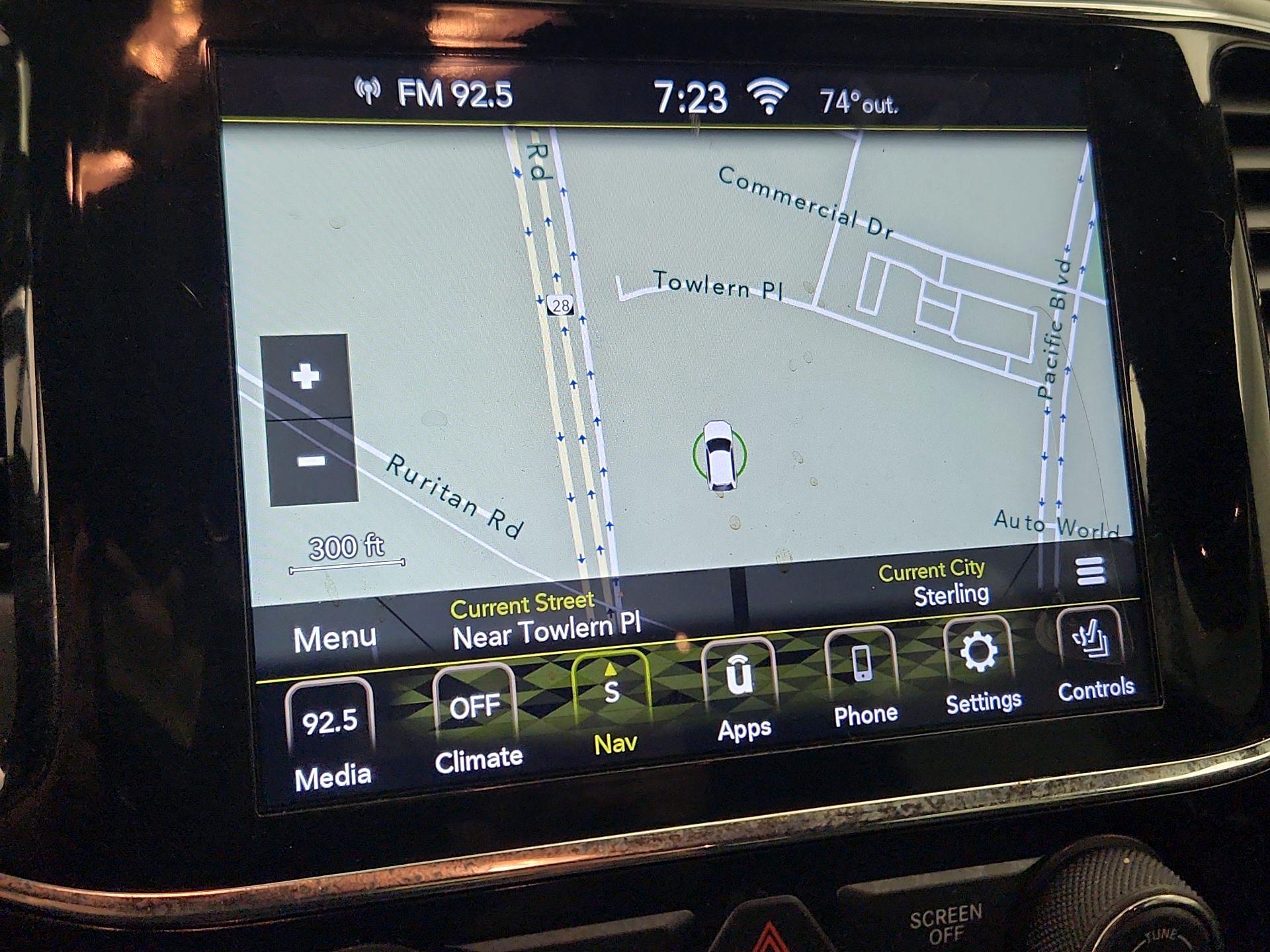 Thumbnail: 2020 Jeep Grand Cherokee - 14