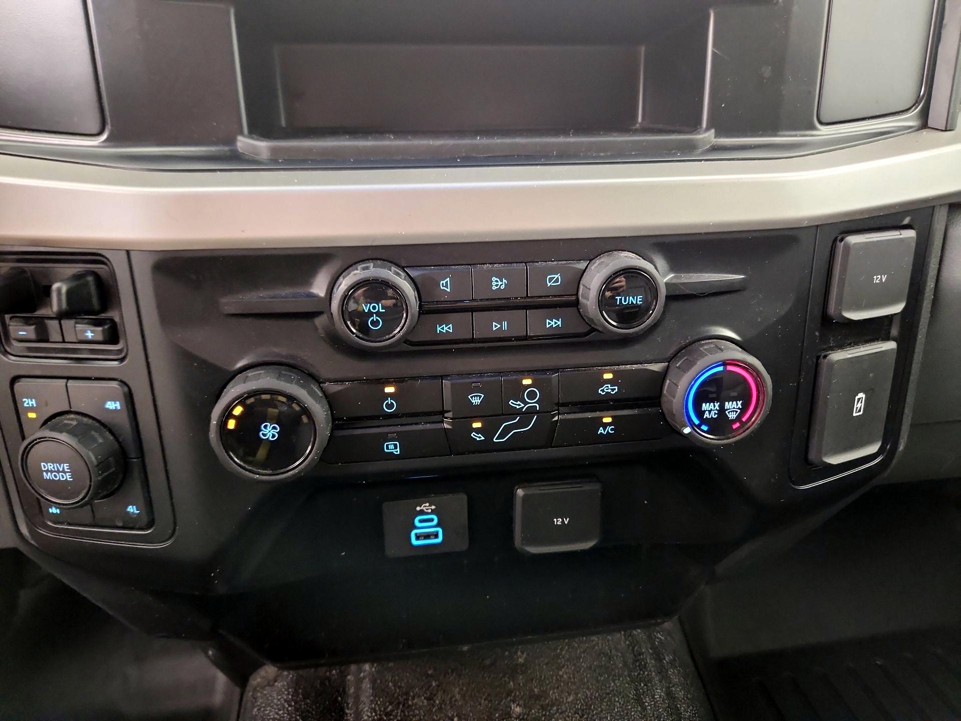 Thumbnail: 2024 Ford F-250 - 14