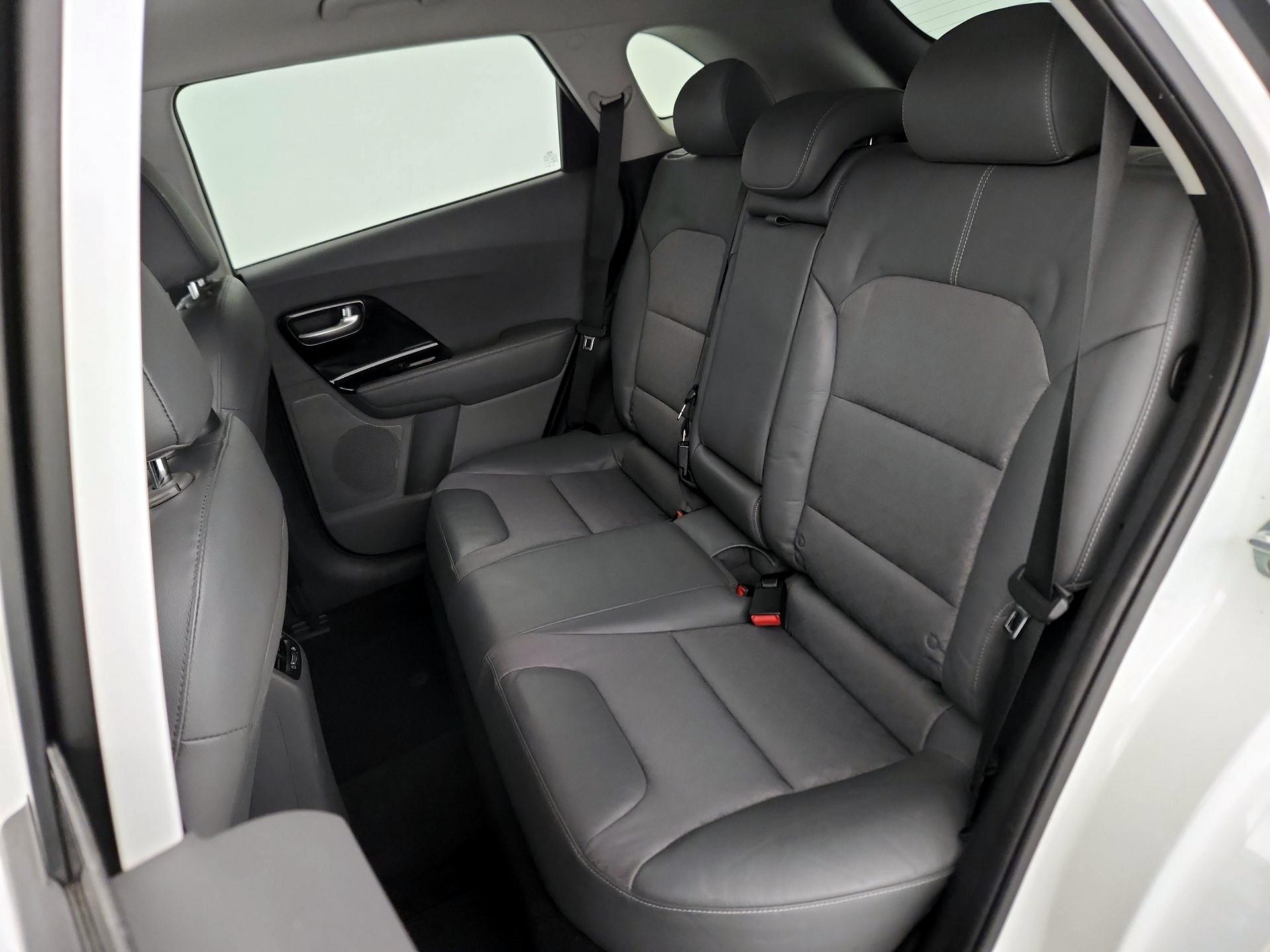 Thumbnail: 2018 Kia Niro - 19