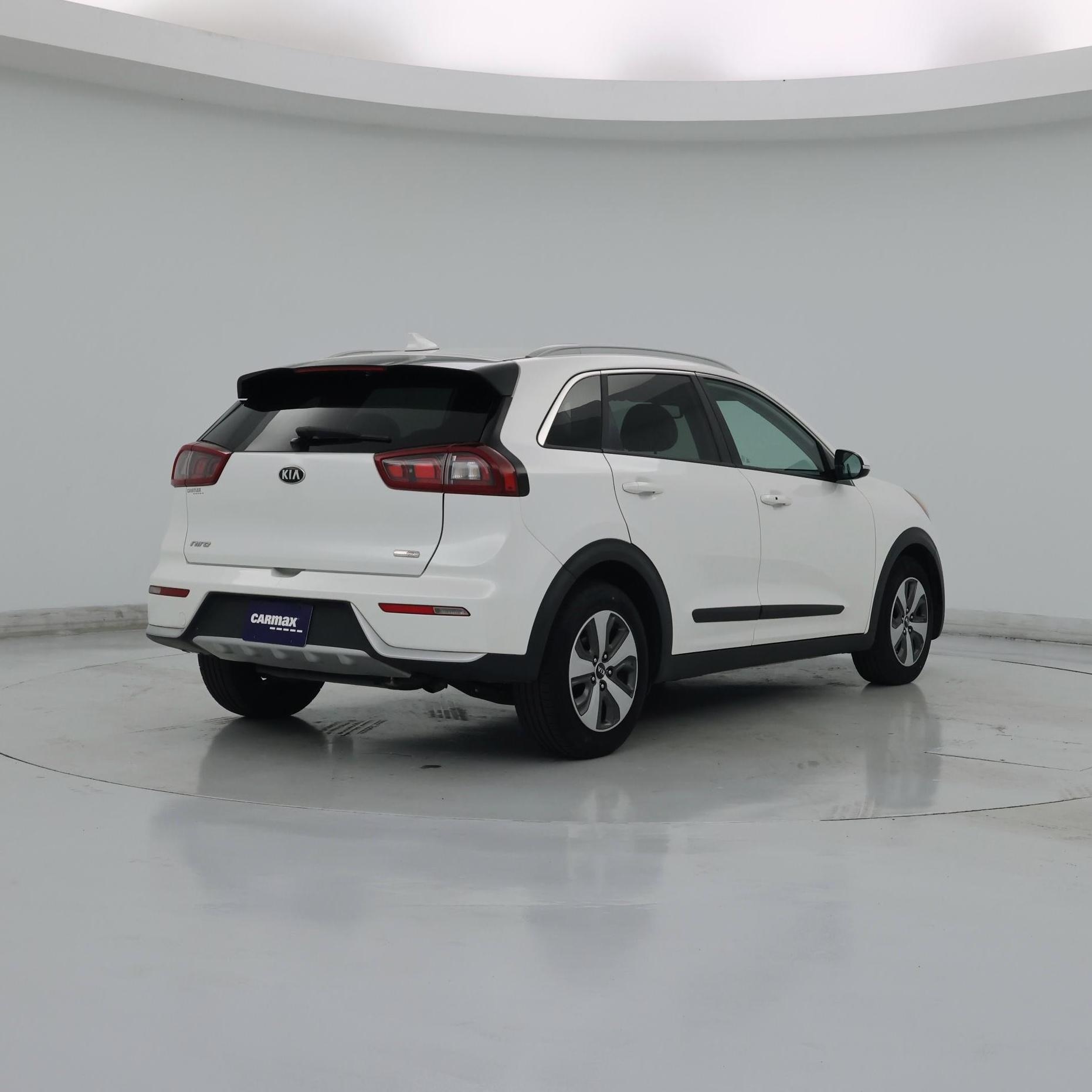 Thumbnail: 2018 Kia Niro - 8