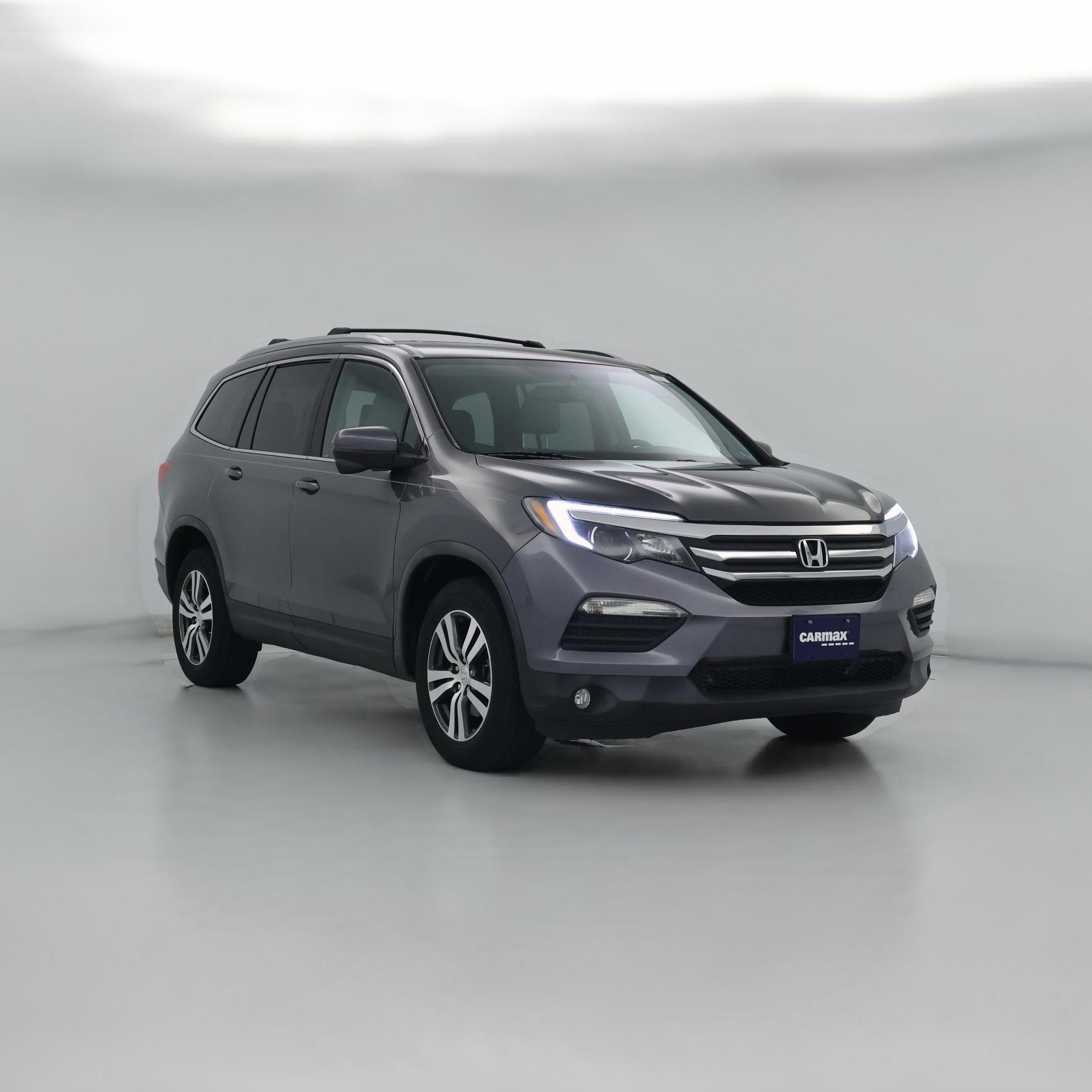 Thumbnail: 2017 Honda Pilot - 1