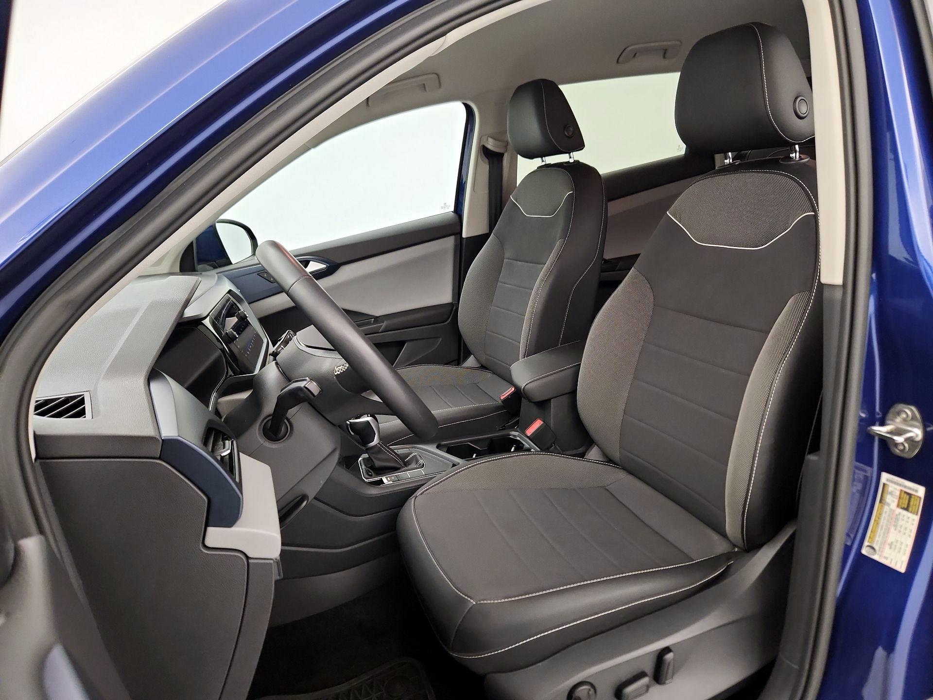 Thumbnail: 2023 Volkswagen Taos - 11