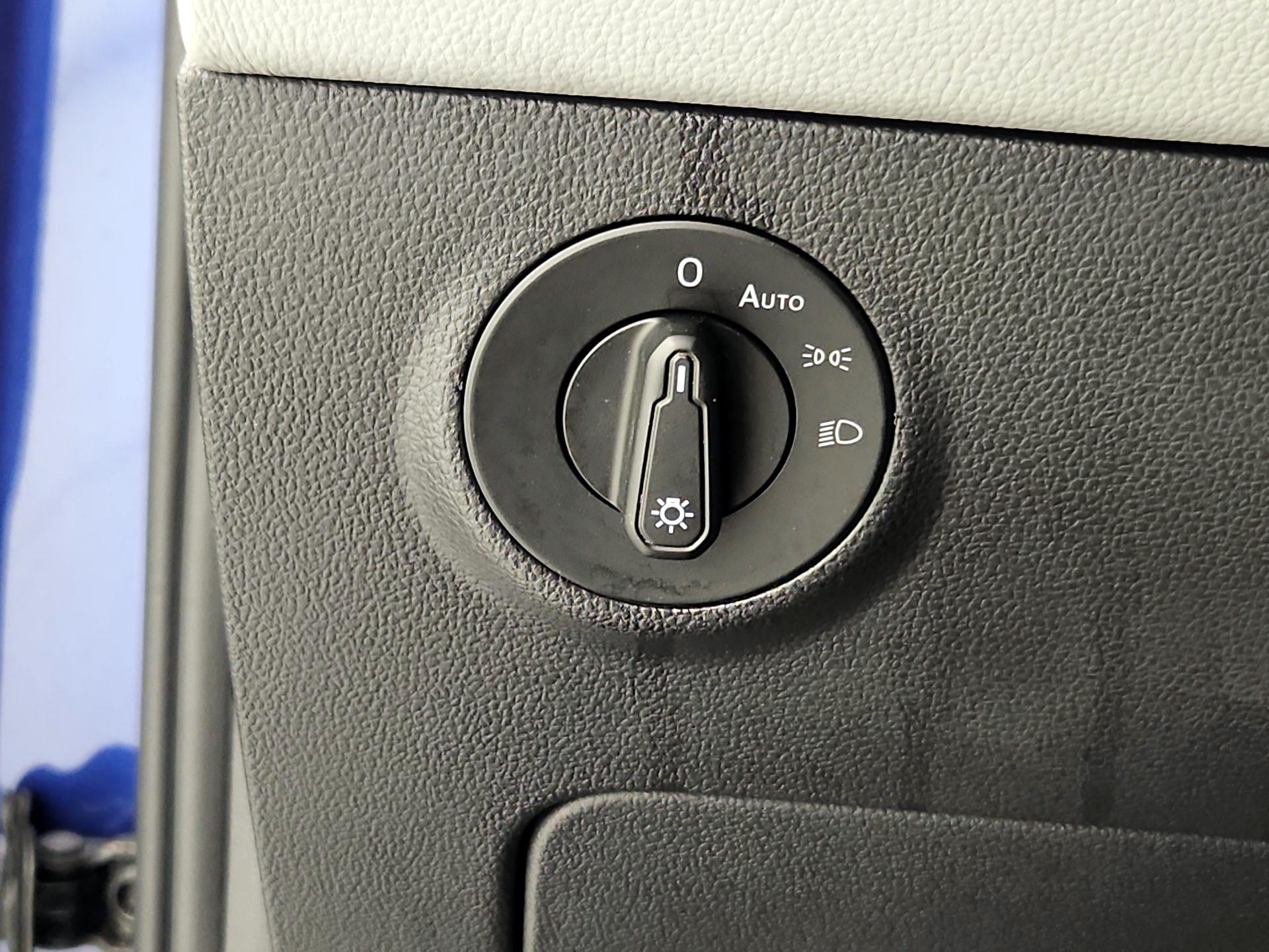 Thumbnail: 2023 Volkswagen Taos - 13