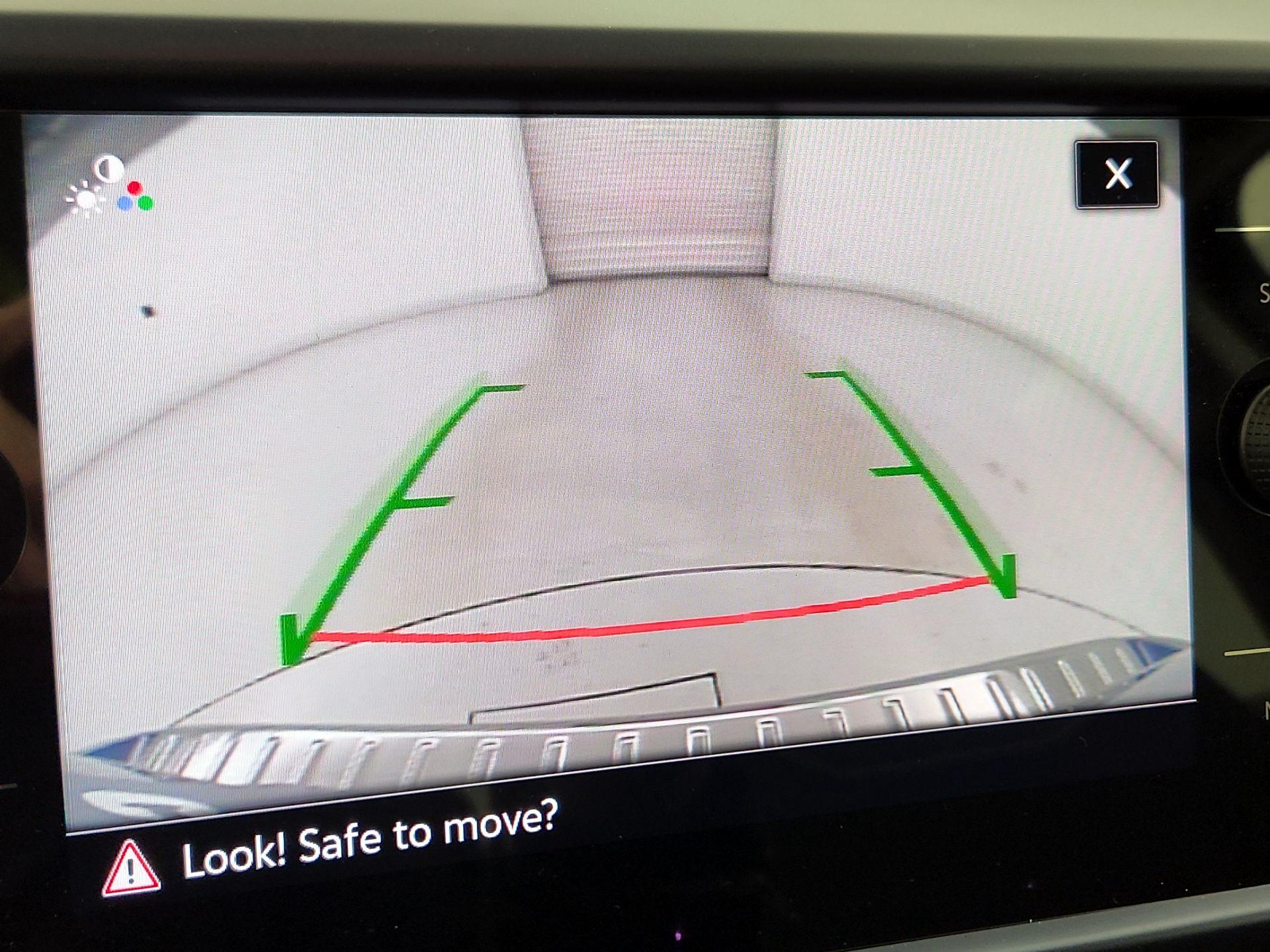 Thumbnail: 2023 Volkswagen Taos - 15