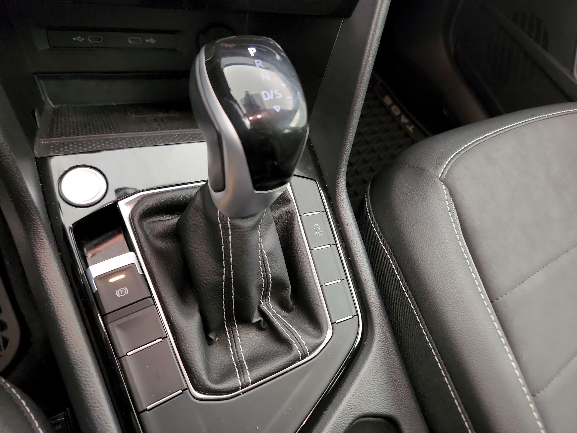 Thumbnail: 2023 Volkswagen Taos - 18