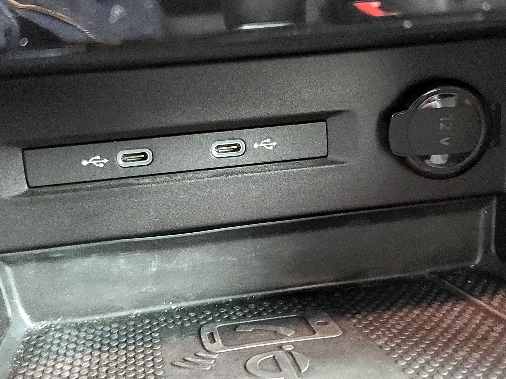 Thumbnail: 2023 Volkswagen Taos - 19