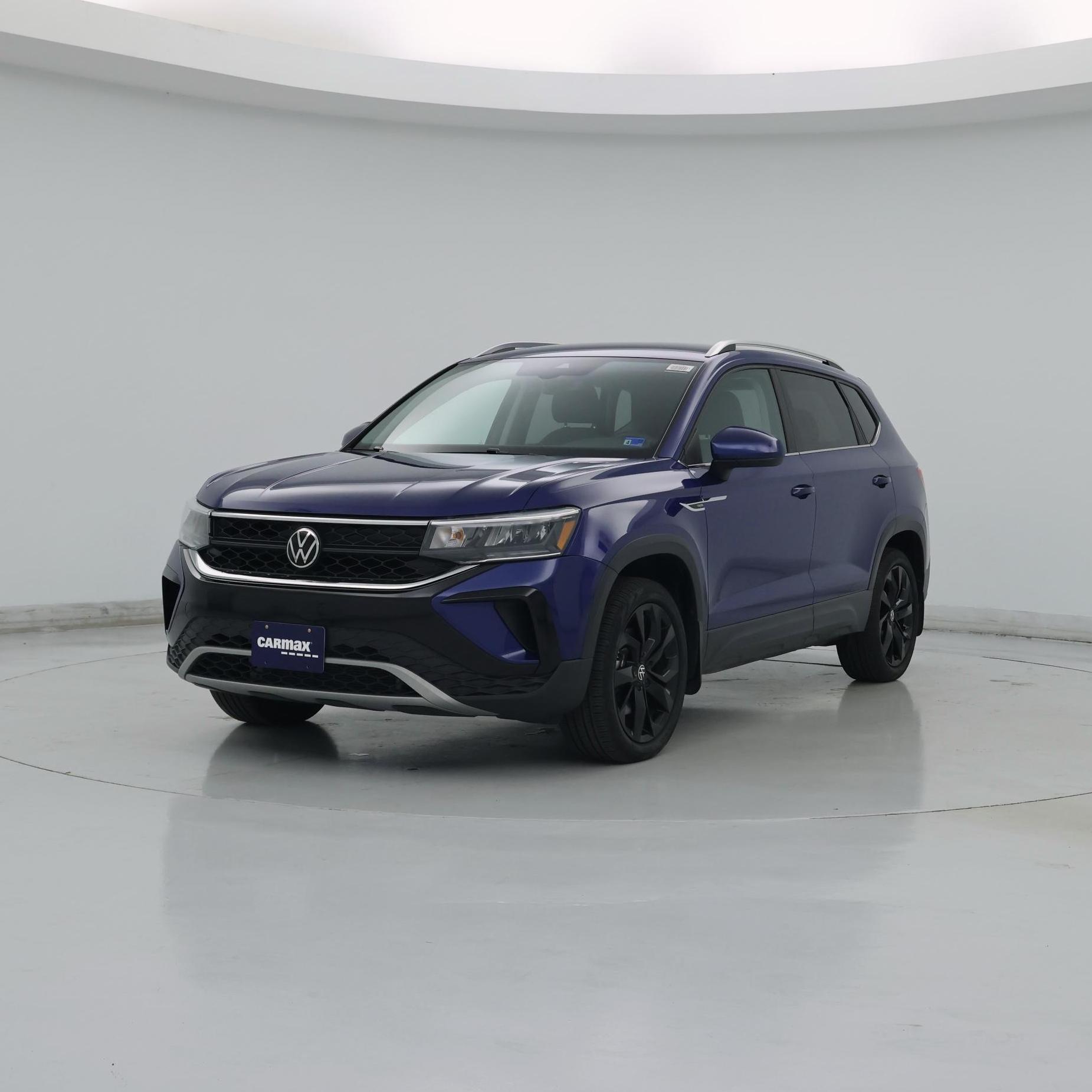 Thumbnail: 2023 Volkswagen Taos - 4