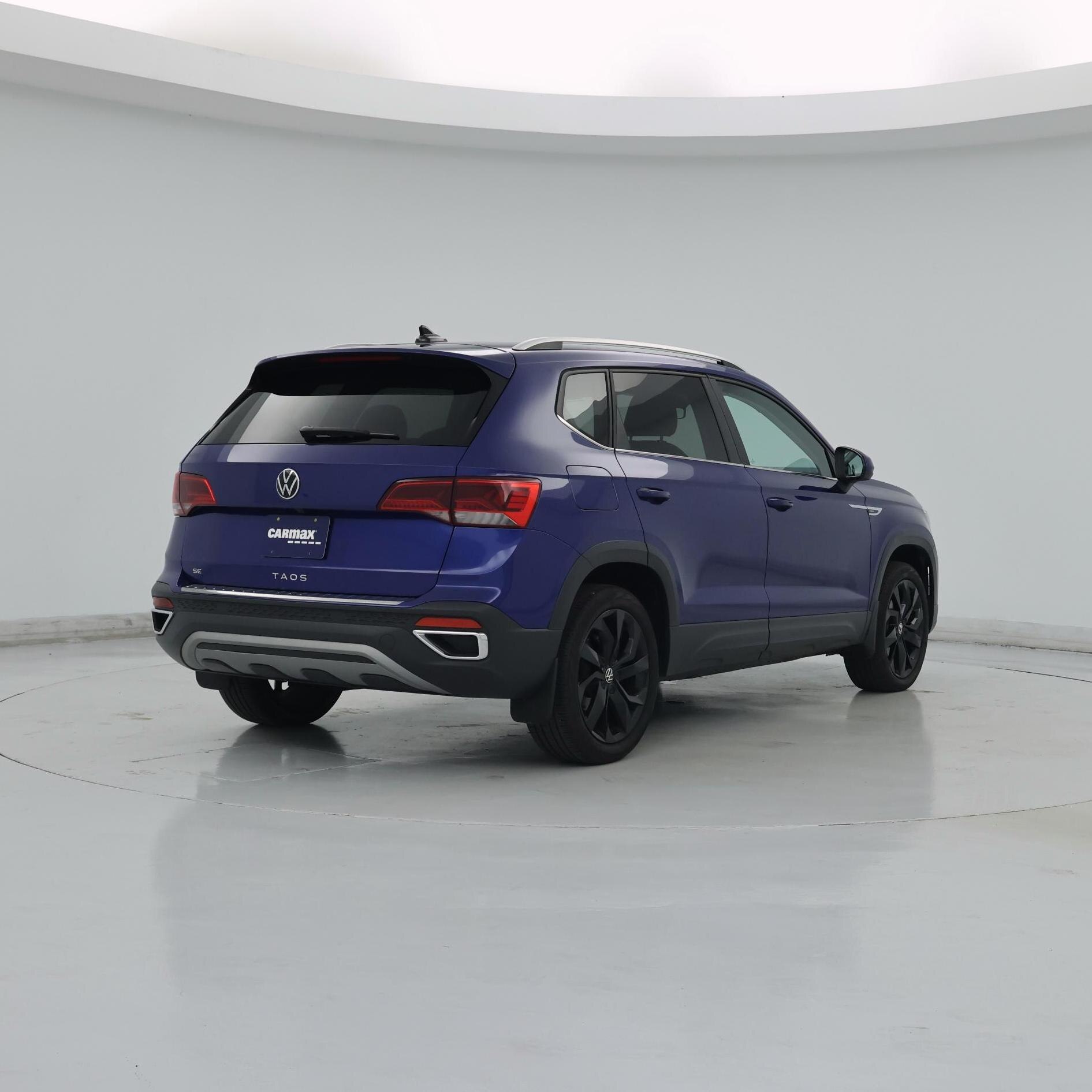 Thumbnail: 2023 Volkswagen Taos - 8