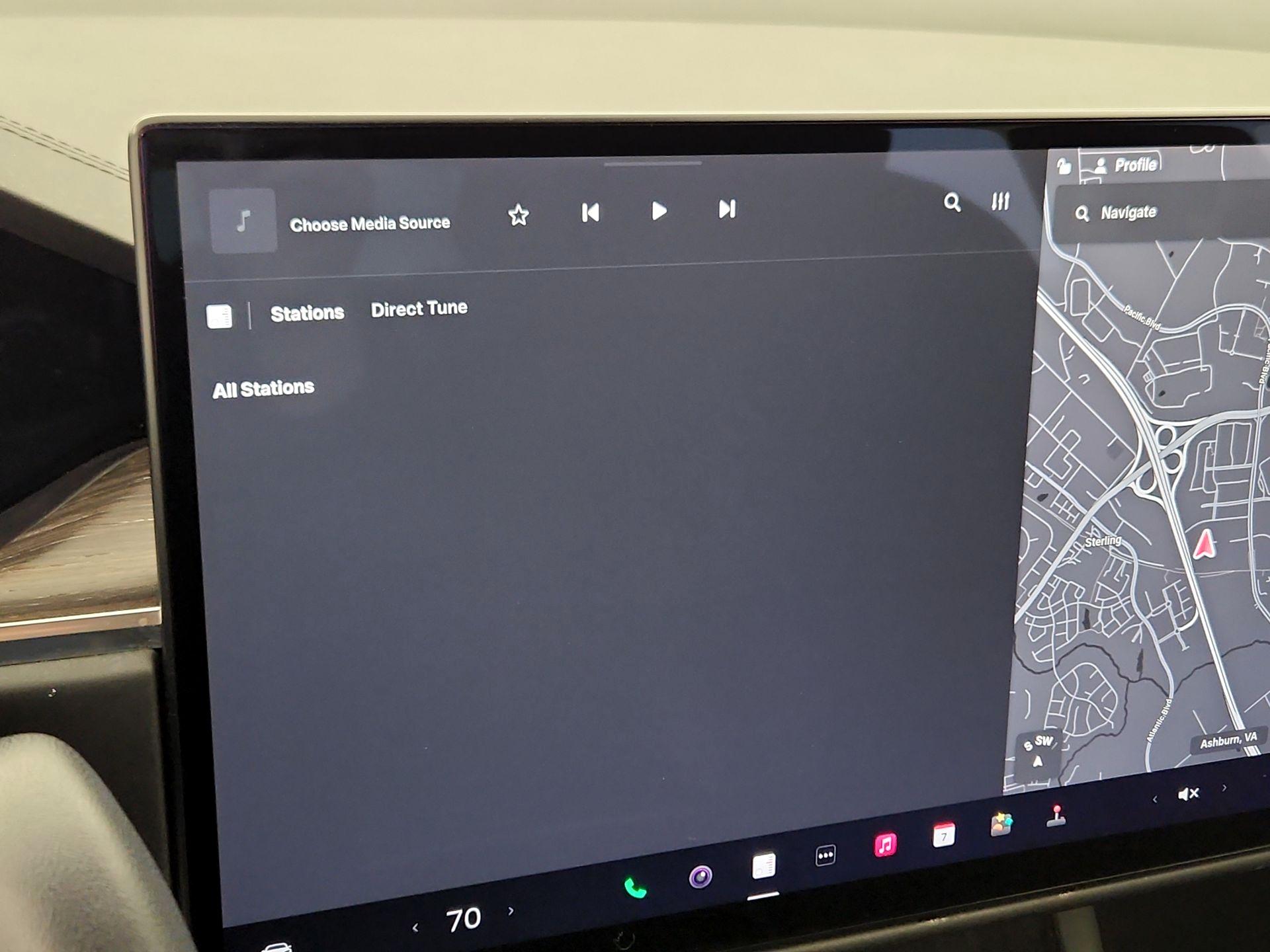 Thumbnail: 2021 Tesla Model S - 15