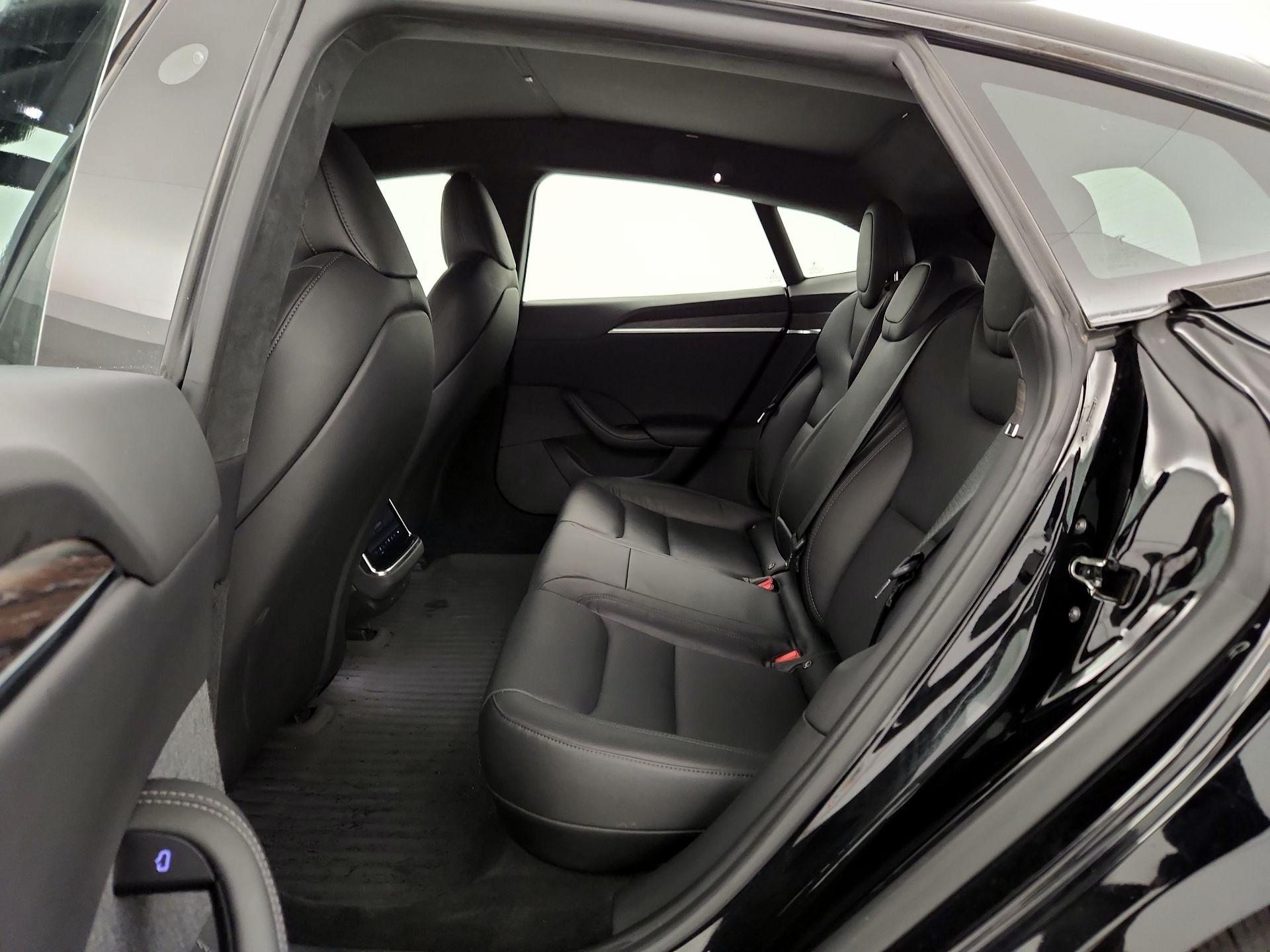 Thumbnail: 2021 Tesla Model S - 18