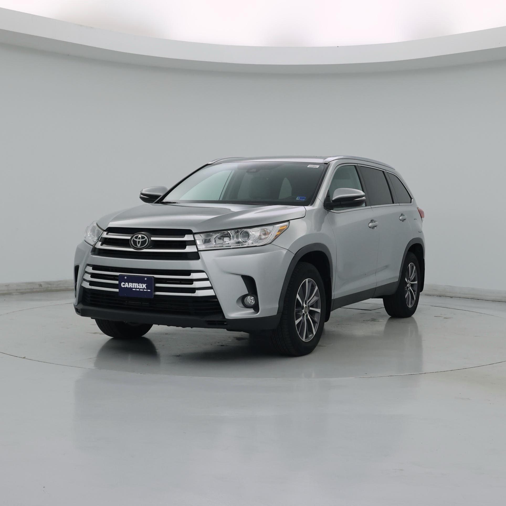 Thumbnail: 2019 Toyota Highlander - 4