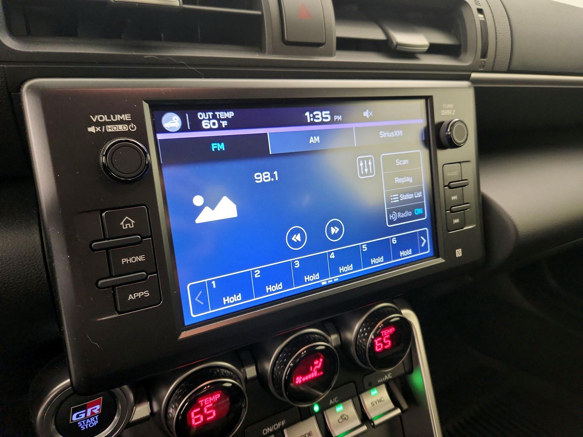 Thumbnail: 2023 Toyota GR86 - 15