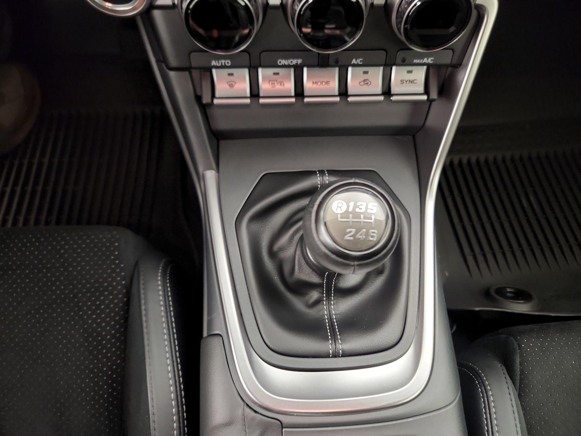 Thumbnail: 2023 Toyota GR86 - 17