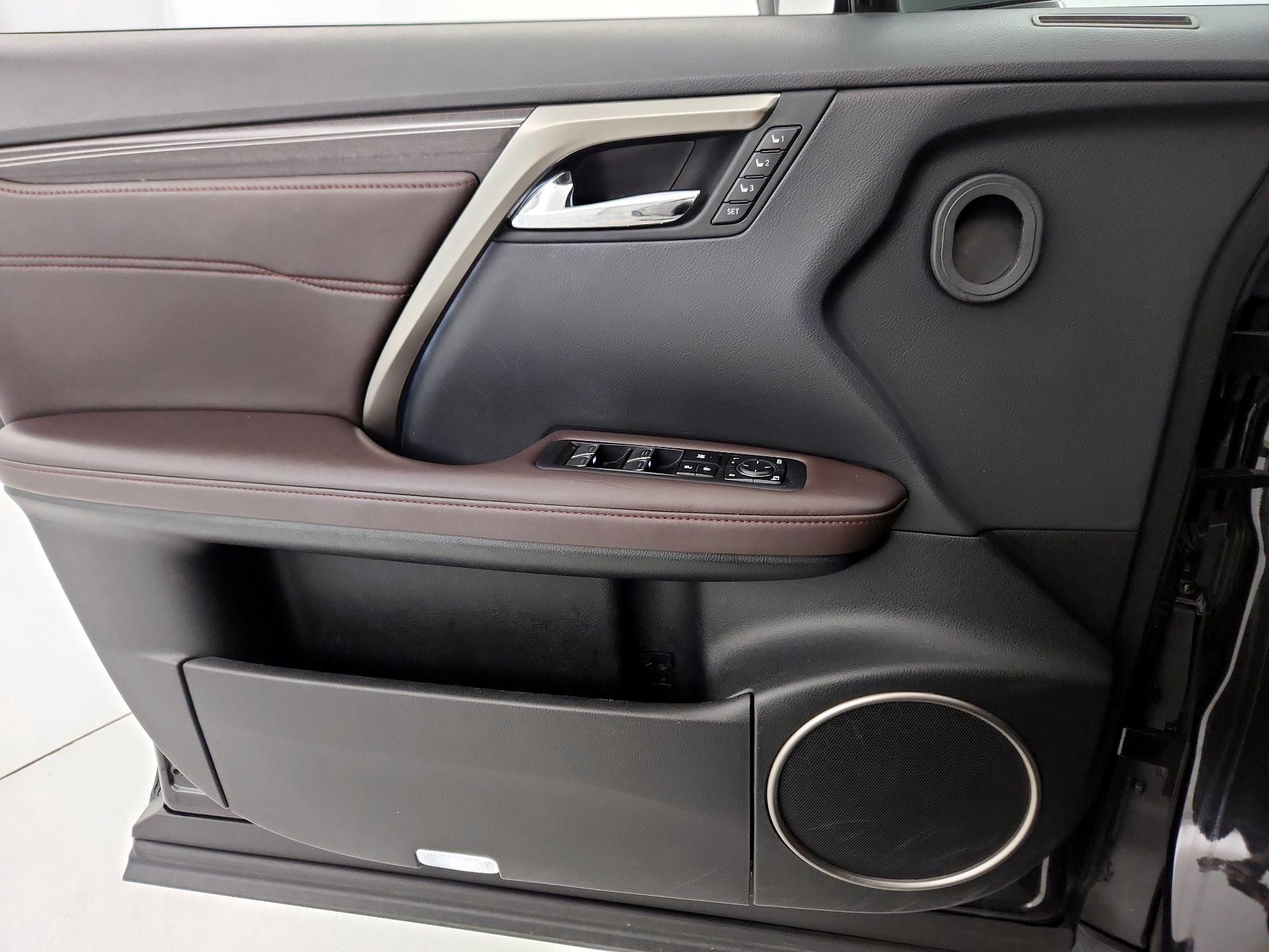 Thumbnail: 2018 Lexus RX - 12