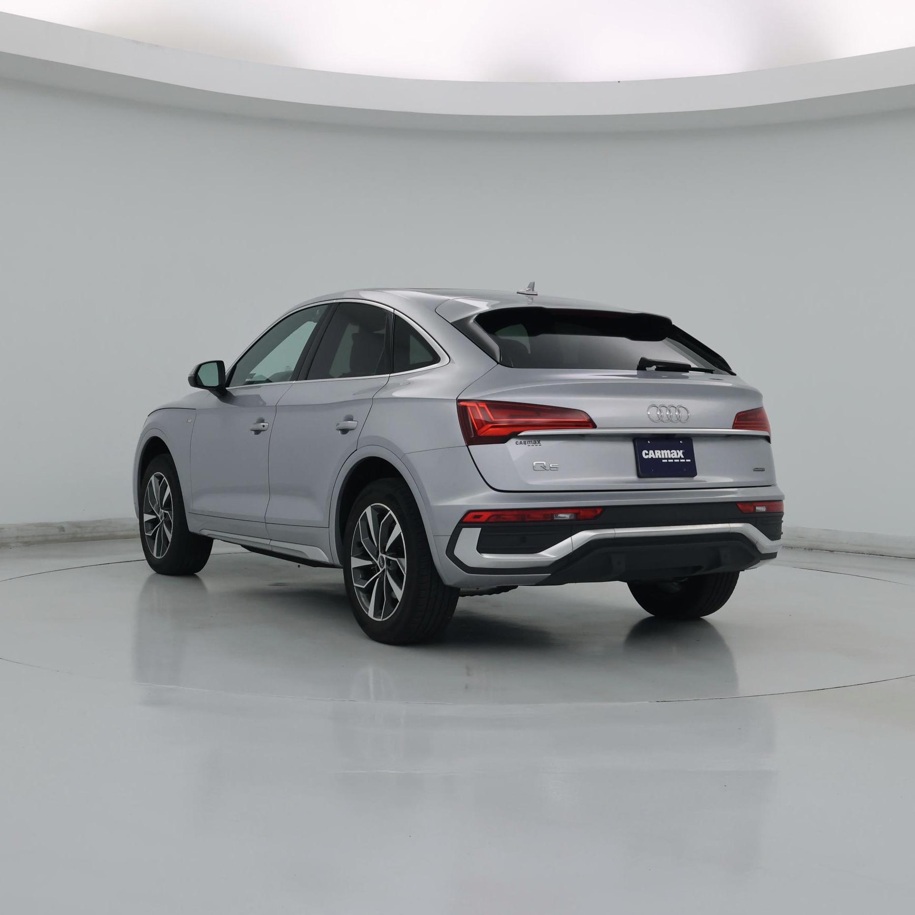 Thumbnail: 2023 Audi Q5 - 2
