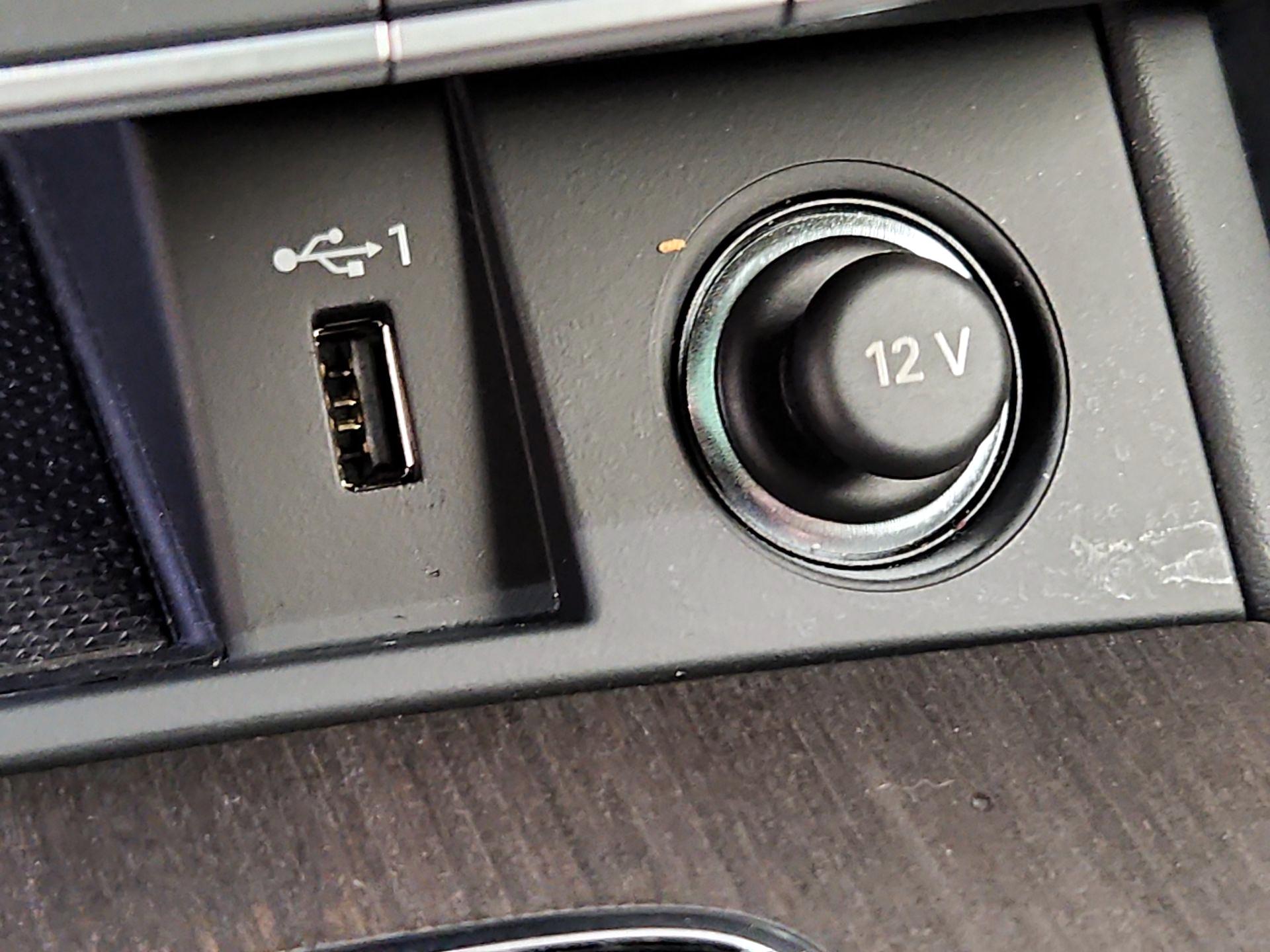Thumbnail: 2023 Audi Q5 - 19