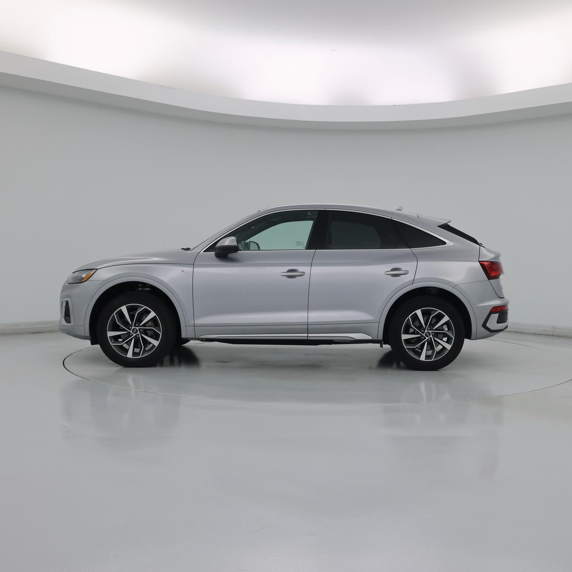 Thumbnail: 2023 Audi Q5 - 3