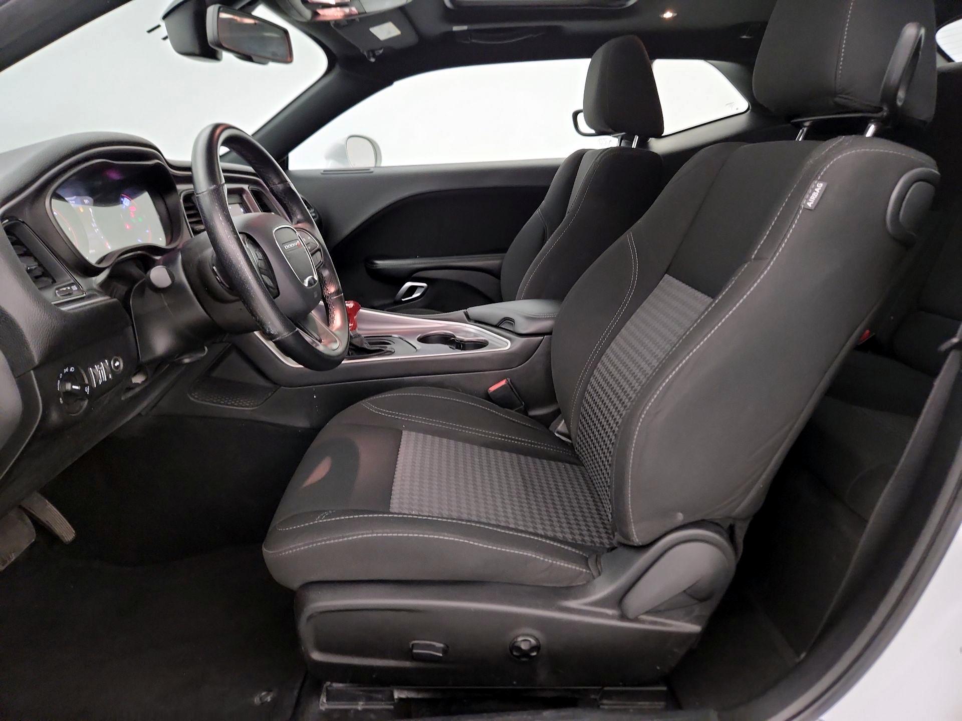 Thumbnail: 2020 Dodge Challenger - 11