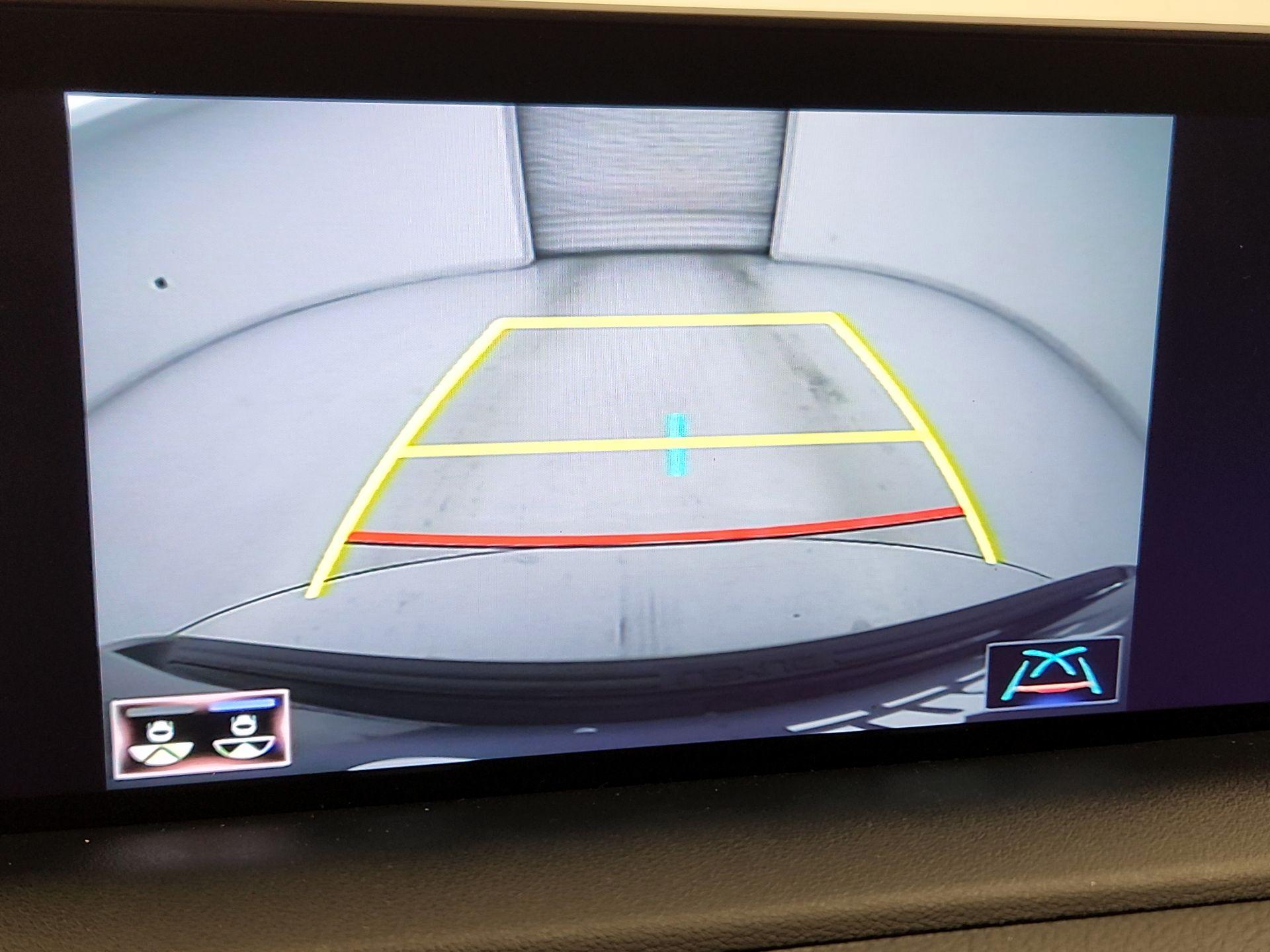 Thumbnail: 2020 Lexus RX - 15