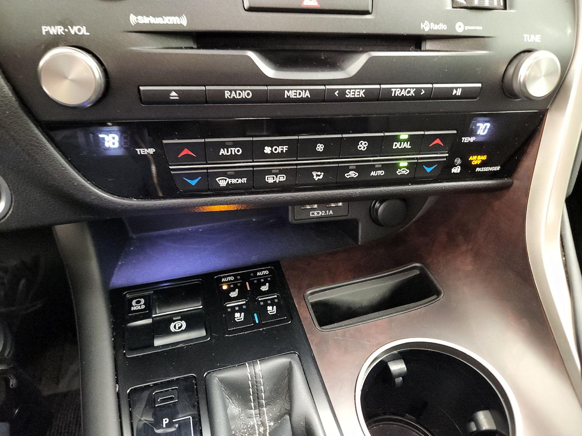 Thumbnail: 2020 Lexus RX - 17