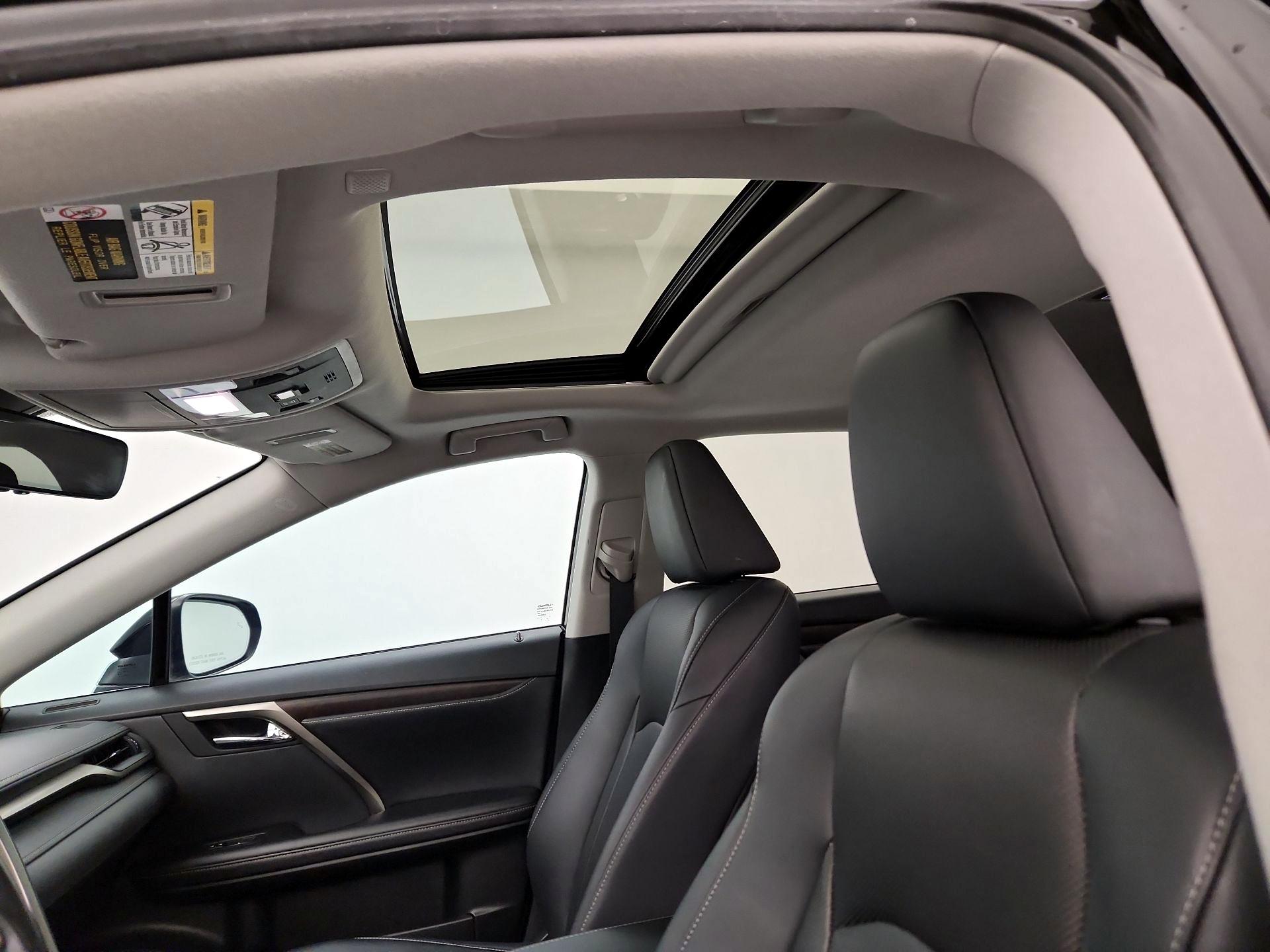 Thumbnail: 2020 Lexus RX - 20