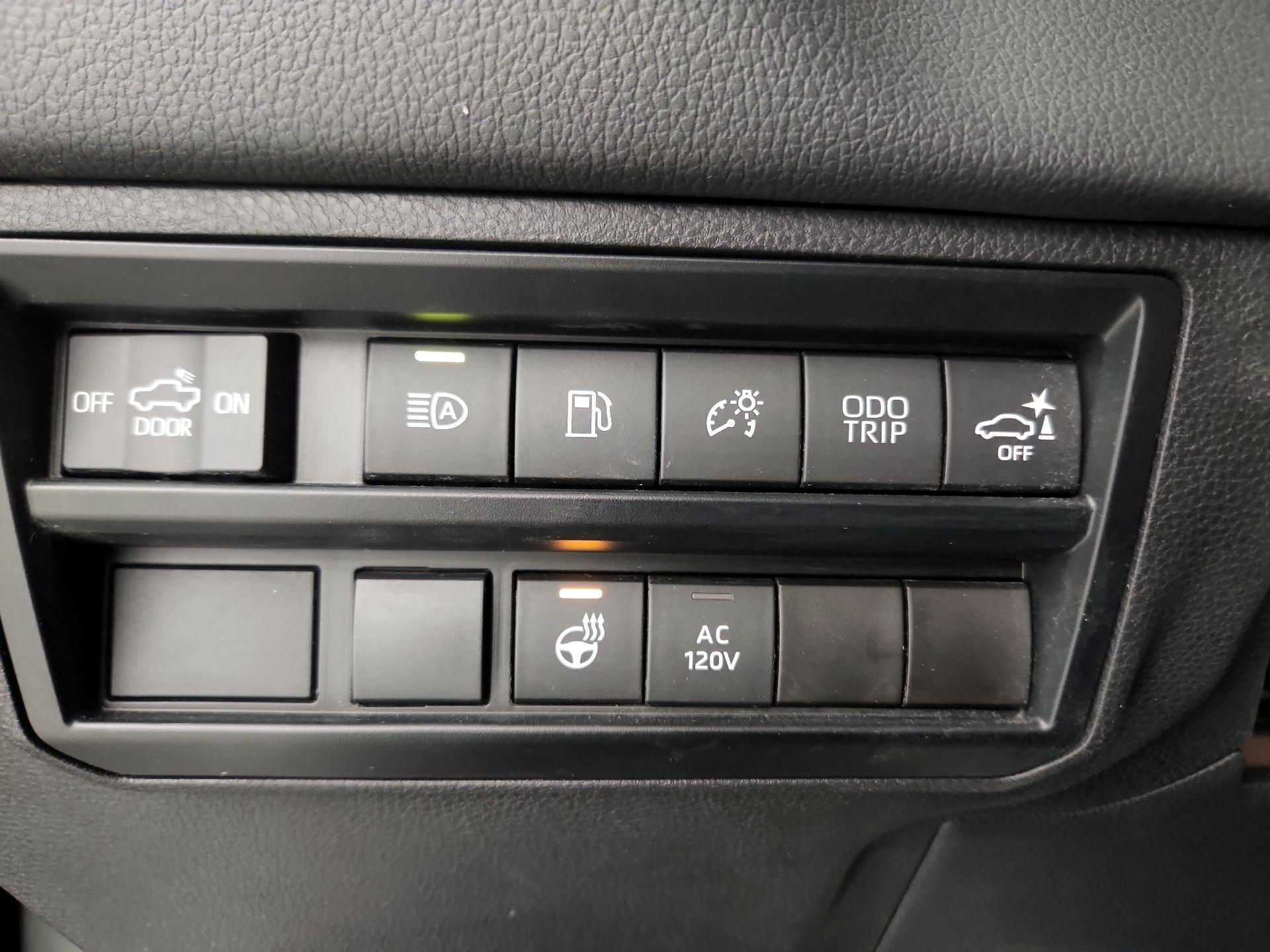 Thumbnail: 2024 Toyota Tundra - 13