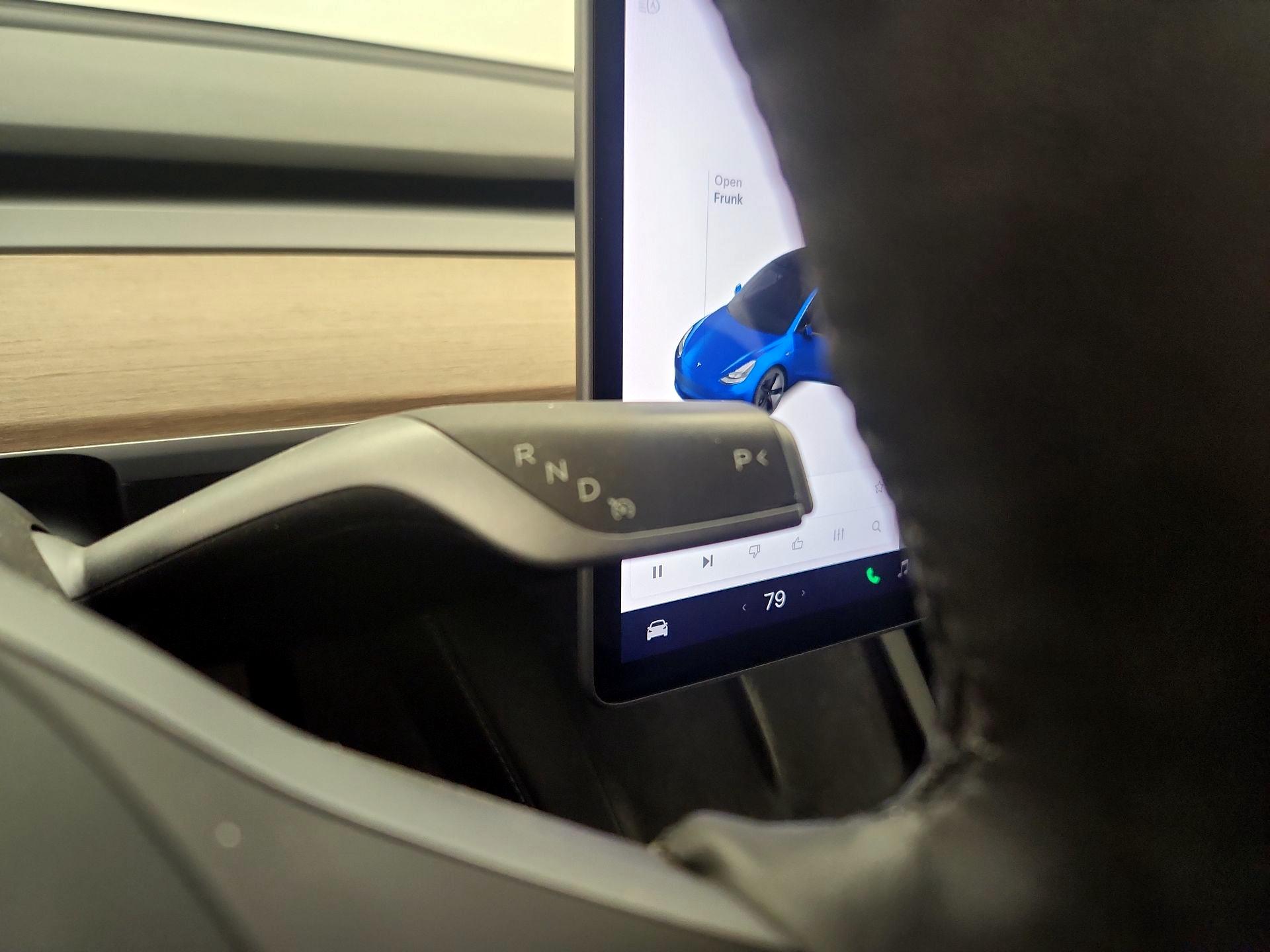 Thumbnail: 2021 Tesla Model 3 - 17