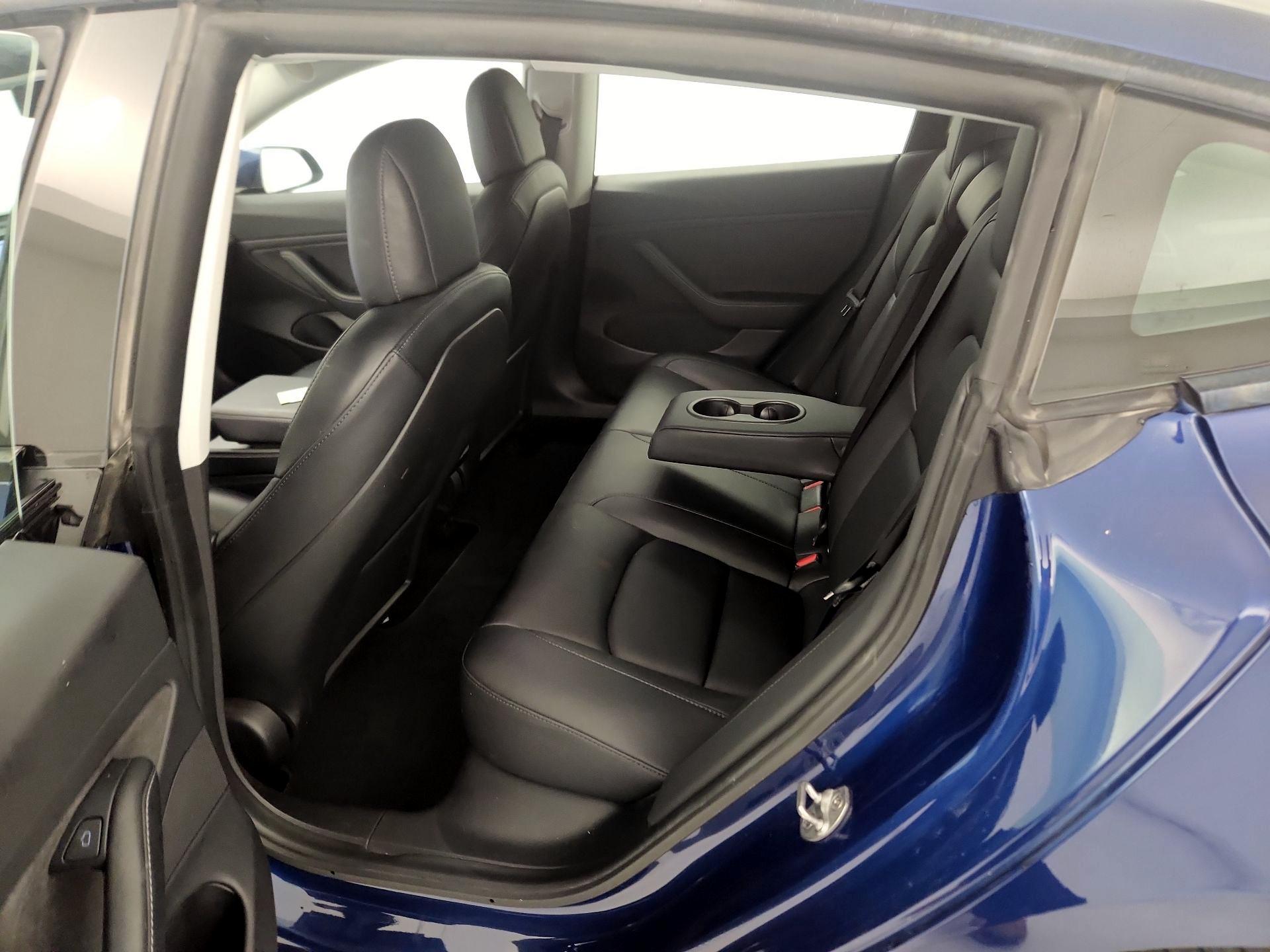 Thumbnail: 2021 Tesla Model 3 - 18