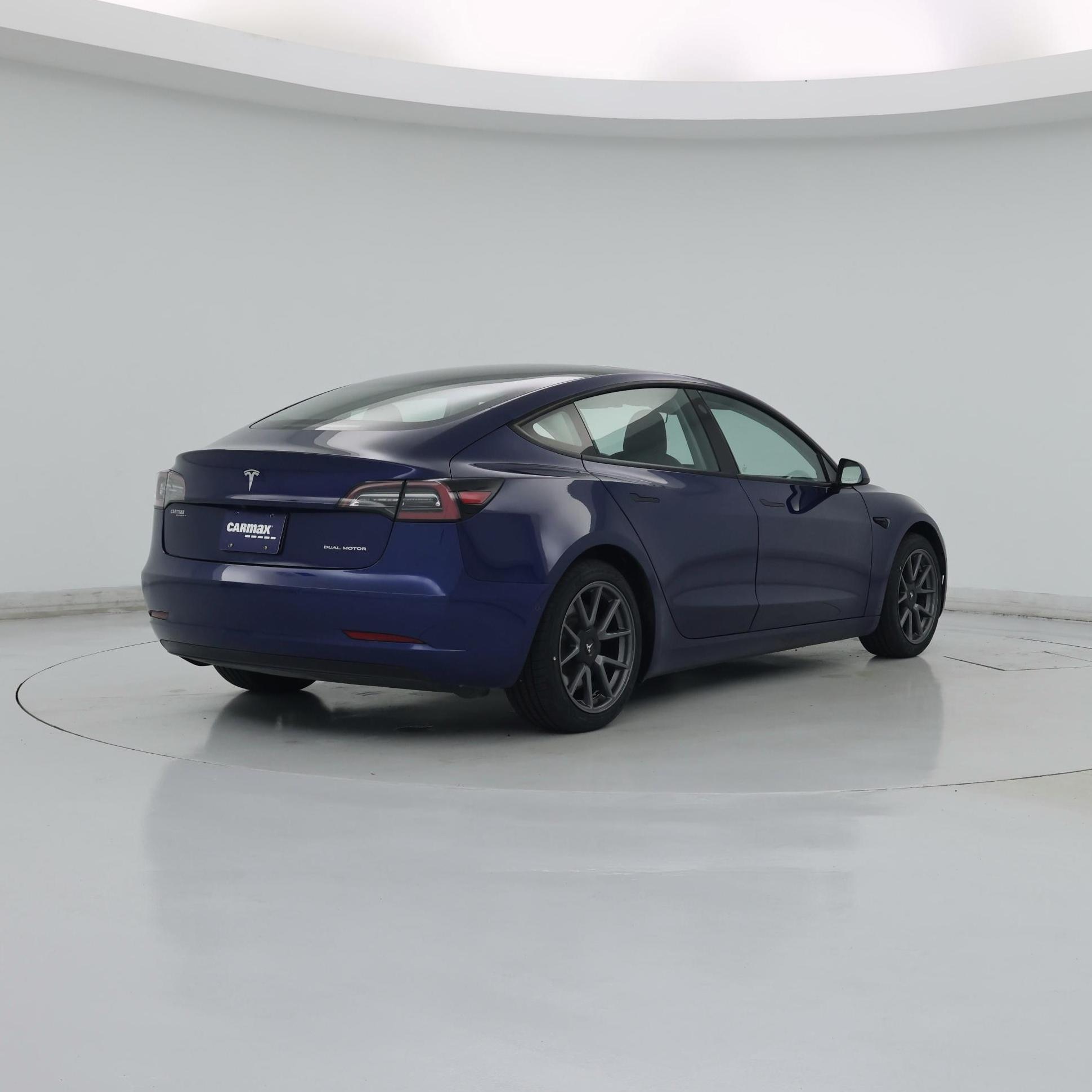 Thumbnail: 2021 Tesla Model 3 - 8