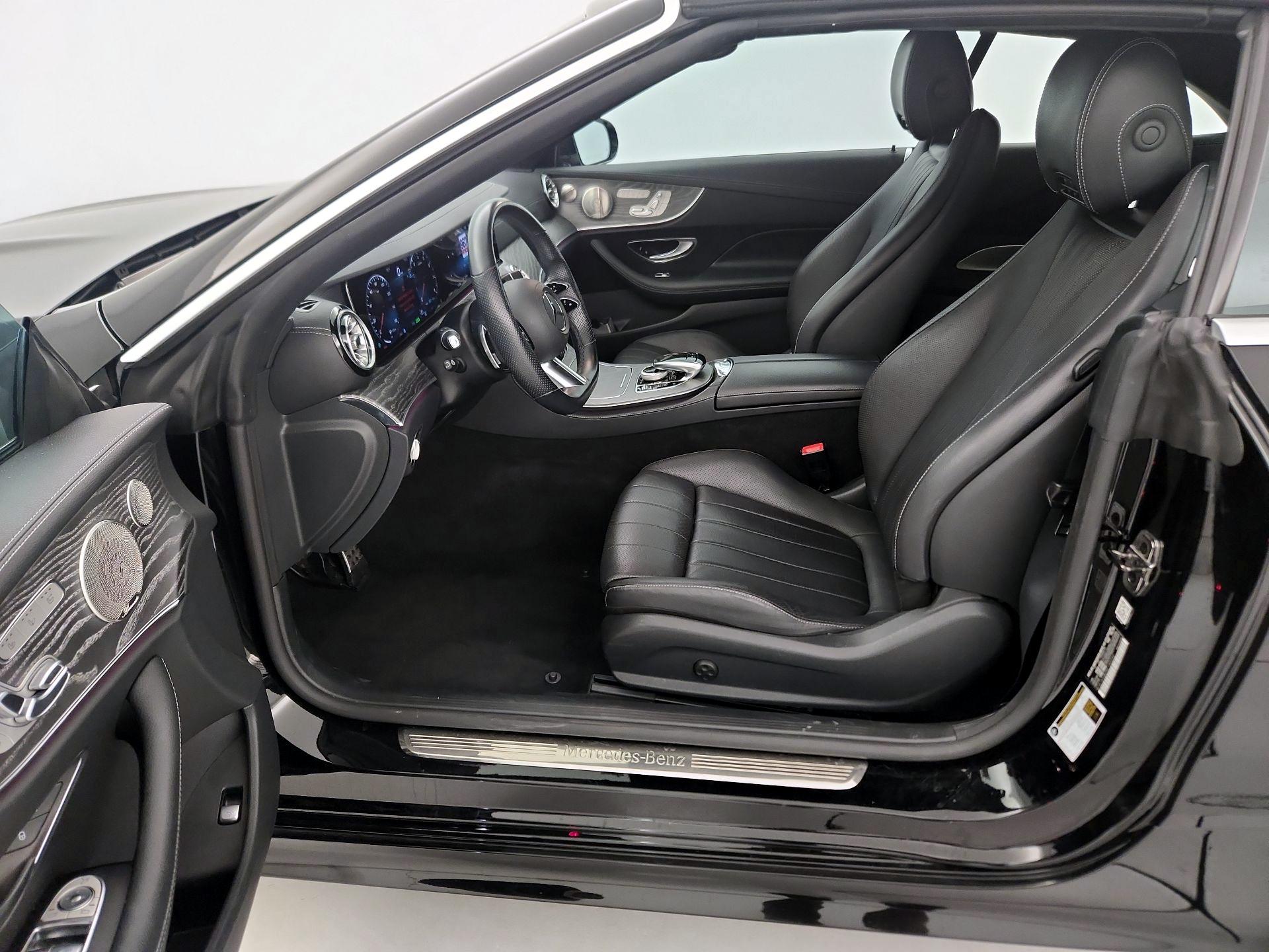 Thumbnail: 2022 Mercedes-Benz E-Class - 11