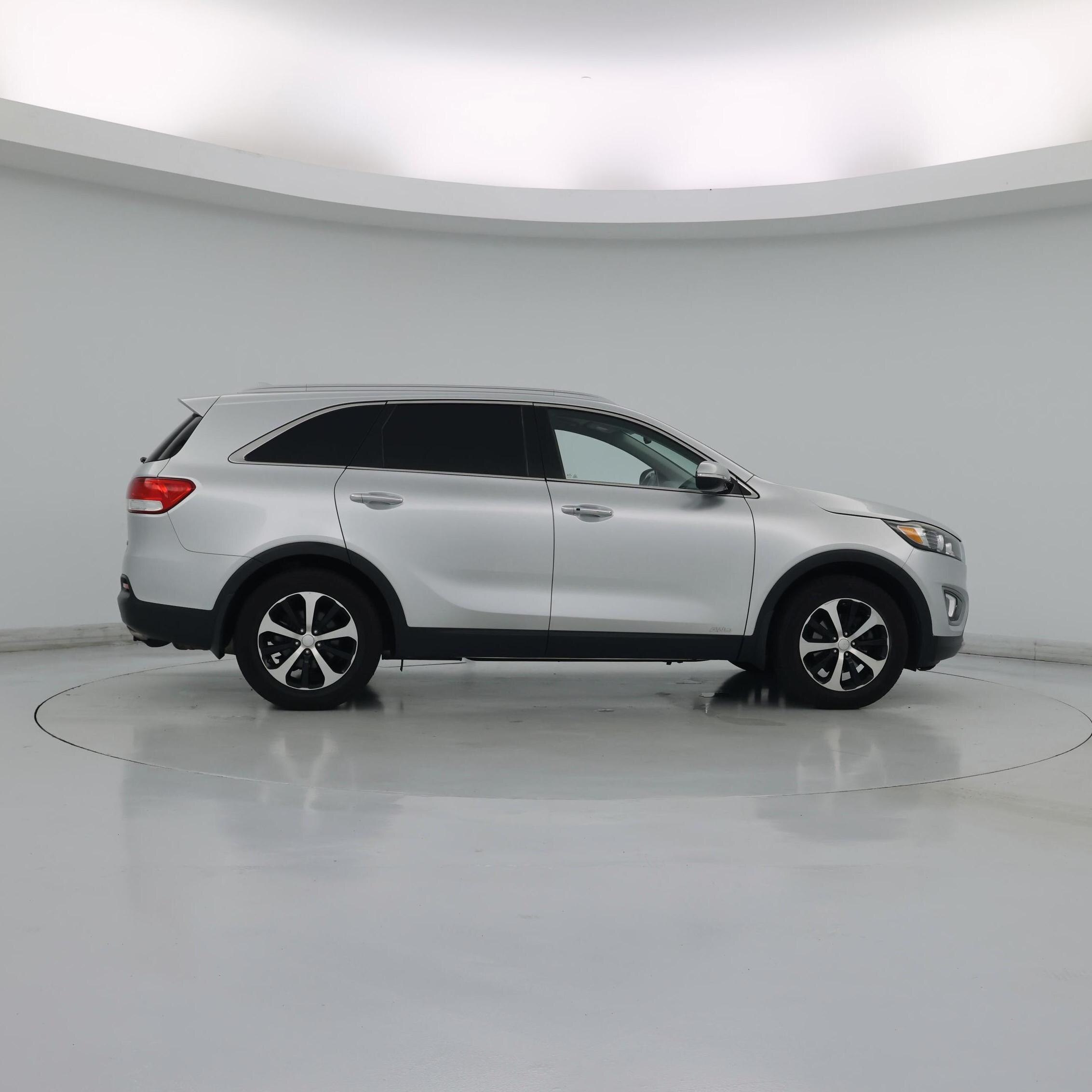 Thumbnail: 2017 Kia Sorento - 7