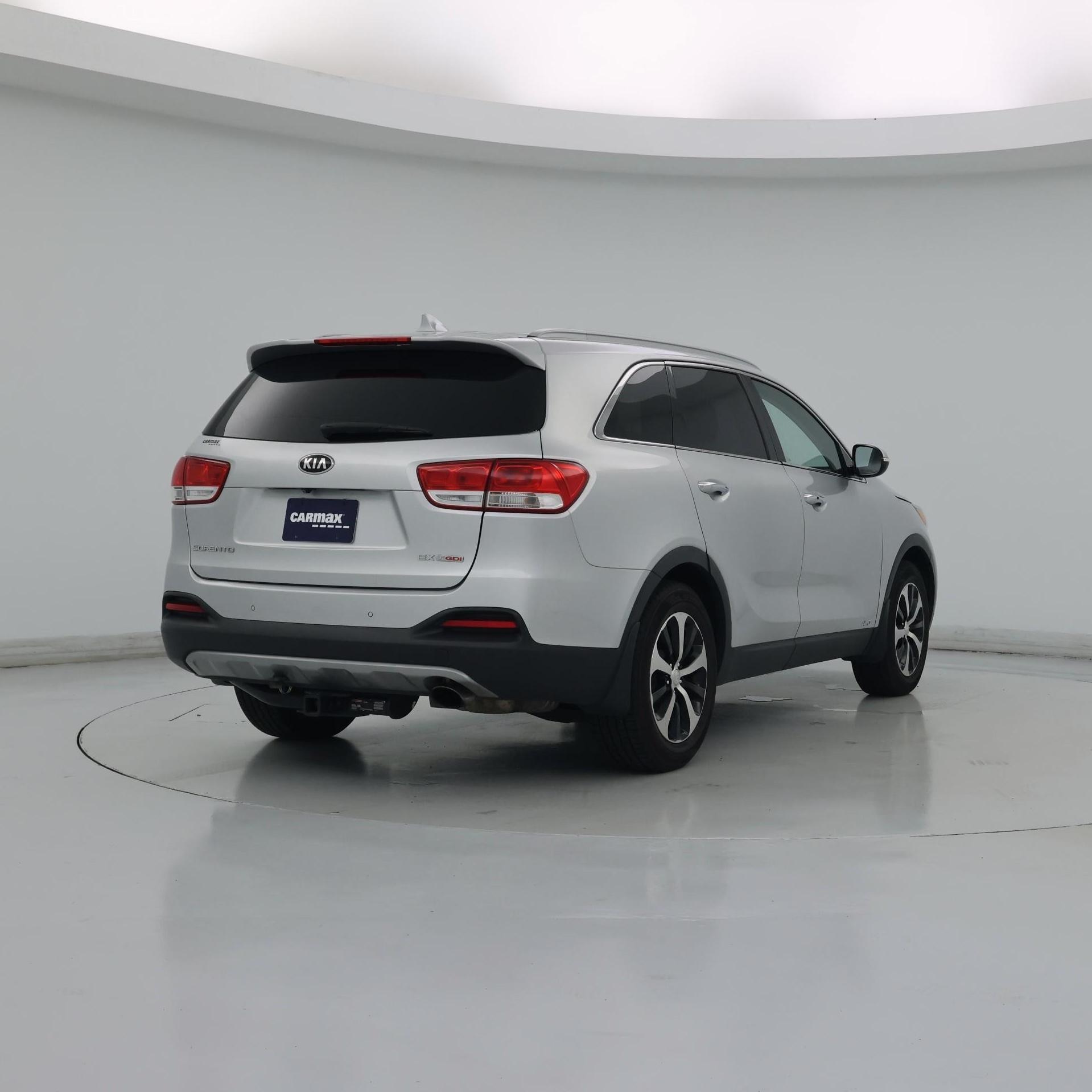 Thumbnail: 2017 Kia Sorento - 8