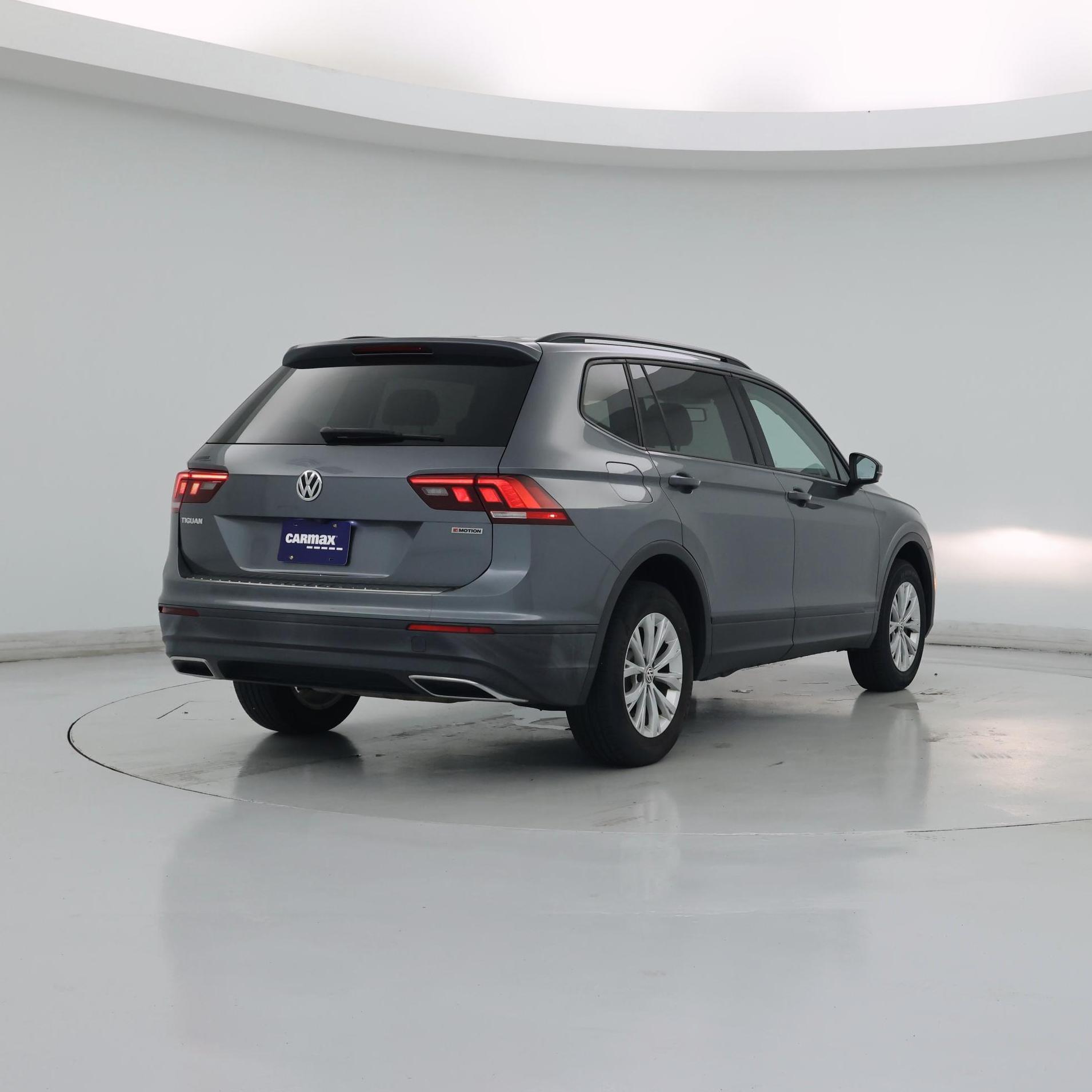 Thumbnail: 2019 Volkswagen Tiguan - 8