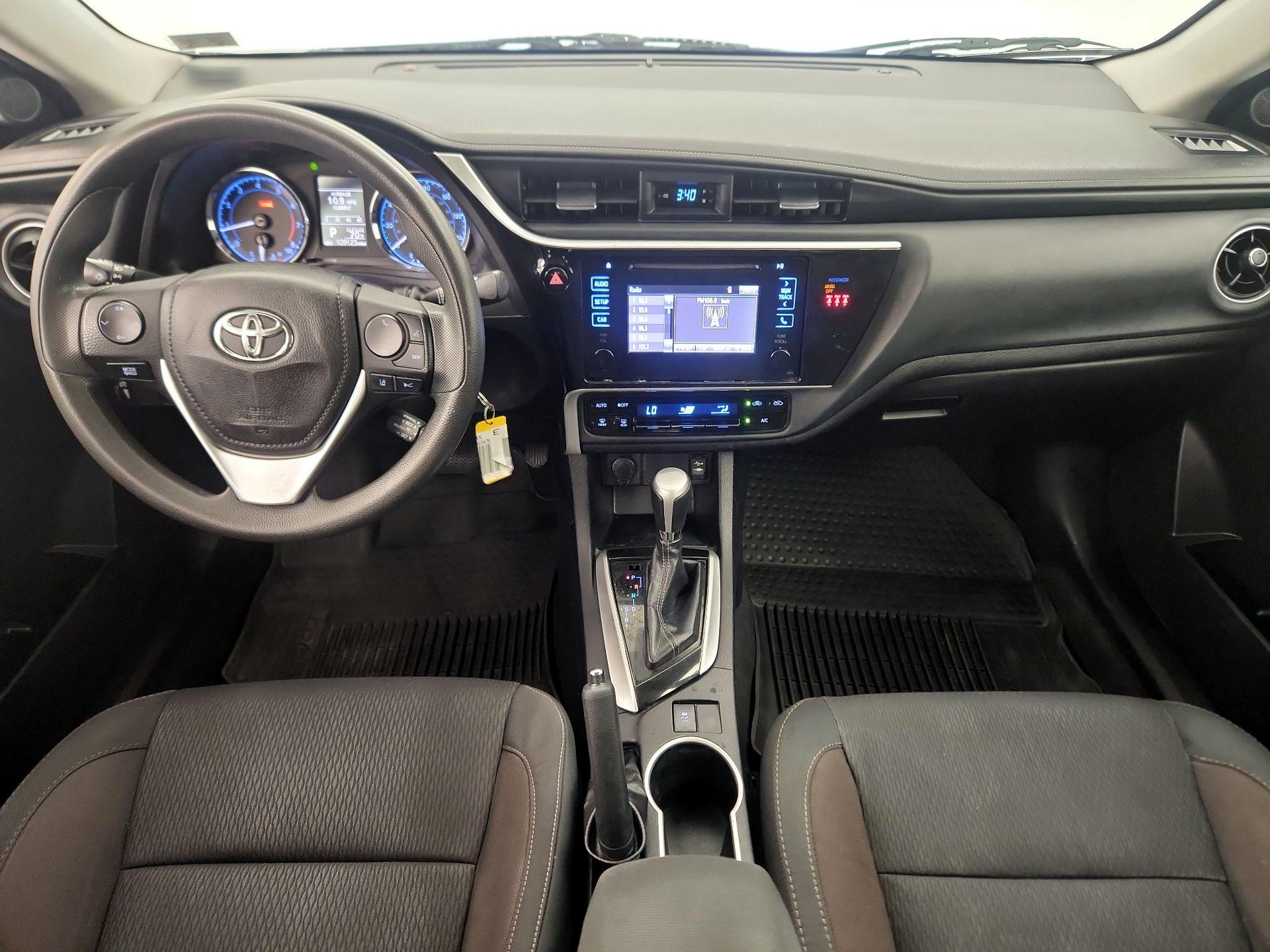 Thumbnail: 2018 Toyota Corolla - 9