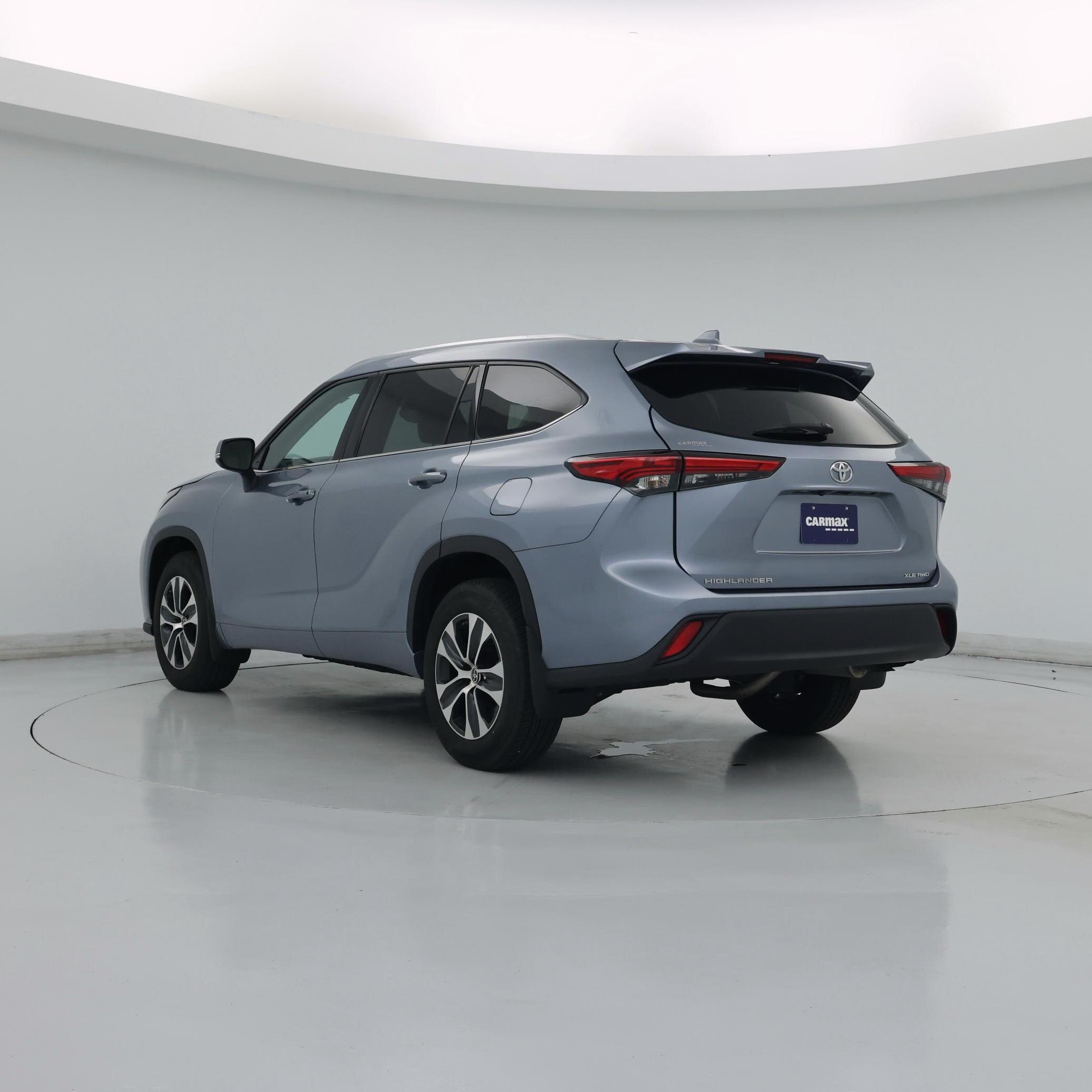 Thumbnail: 2021 Toyota Highlander - 2