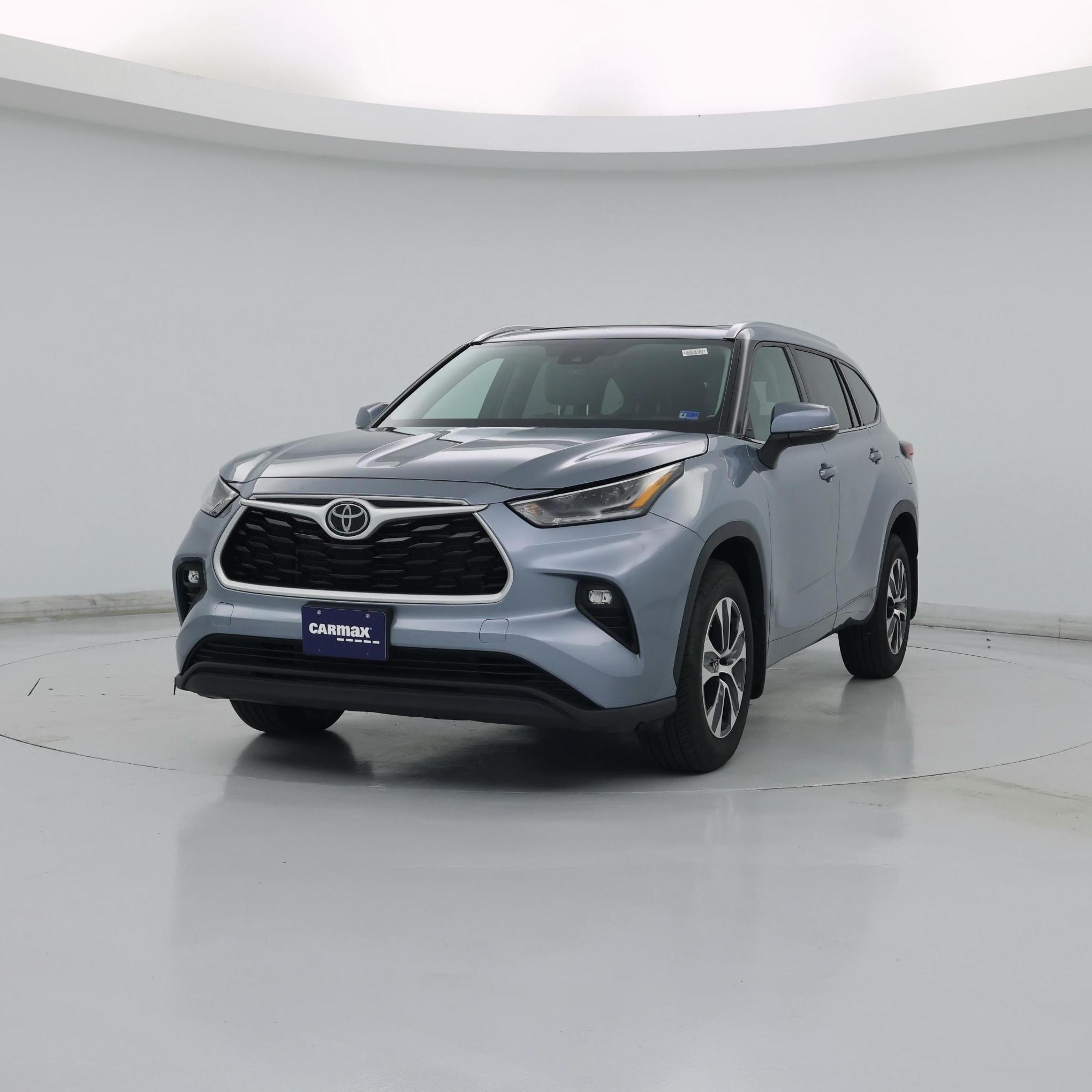 Thumbnail: 2021 Toyota Highlander - 4