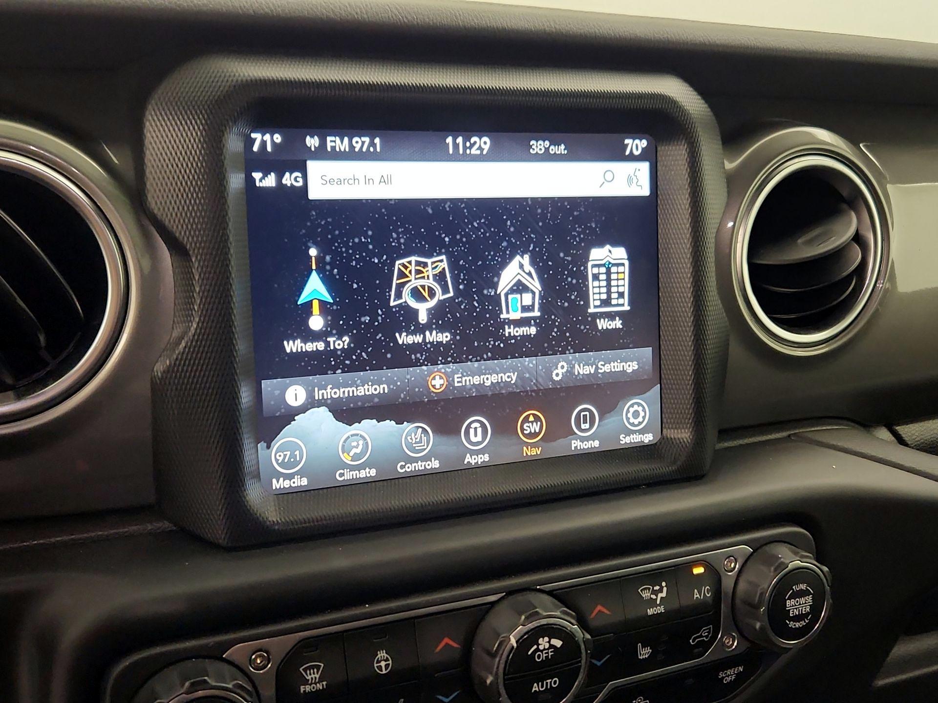 Thumbnail: 2022 Jeep Wrangler - 15