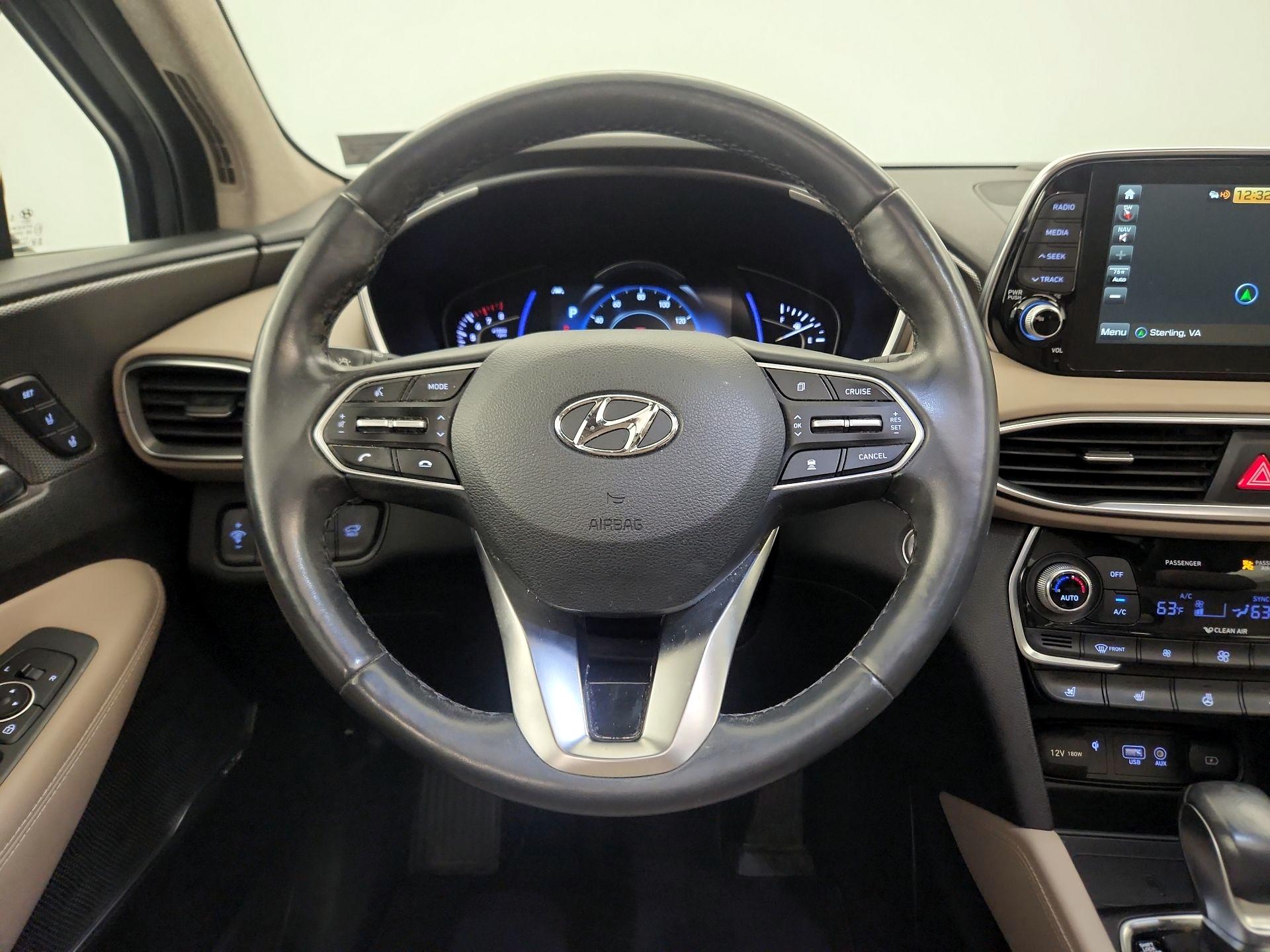 Thumbnail: 2019 Hyundai Santa Fe - 10