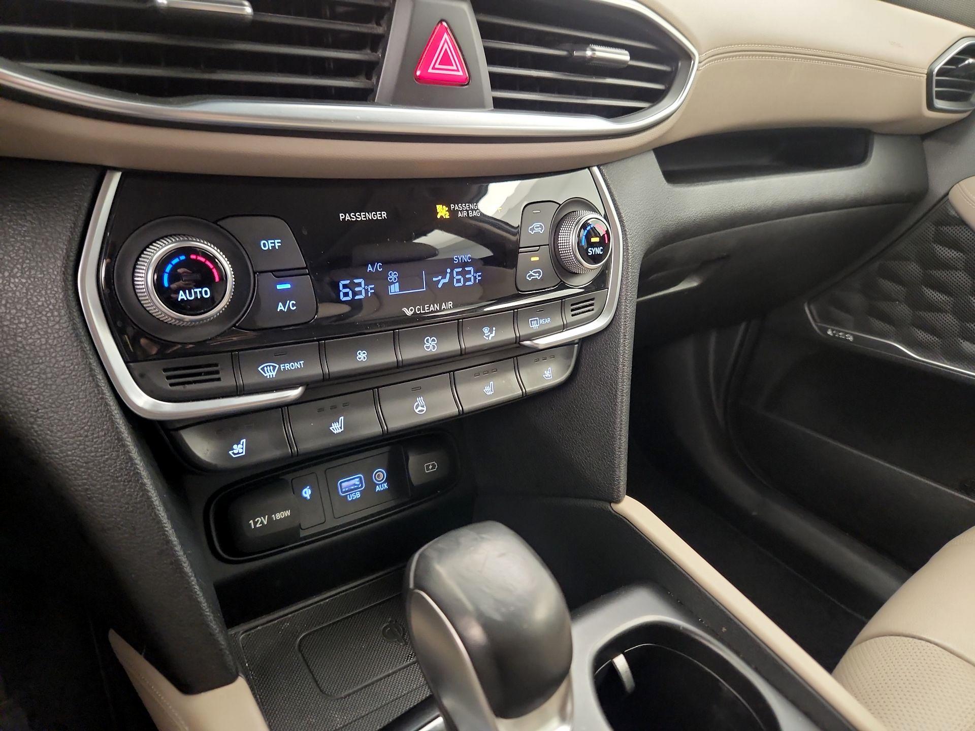 Thumbnail: 2019 Hyundai Santa Fe - 17