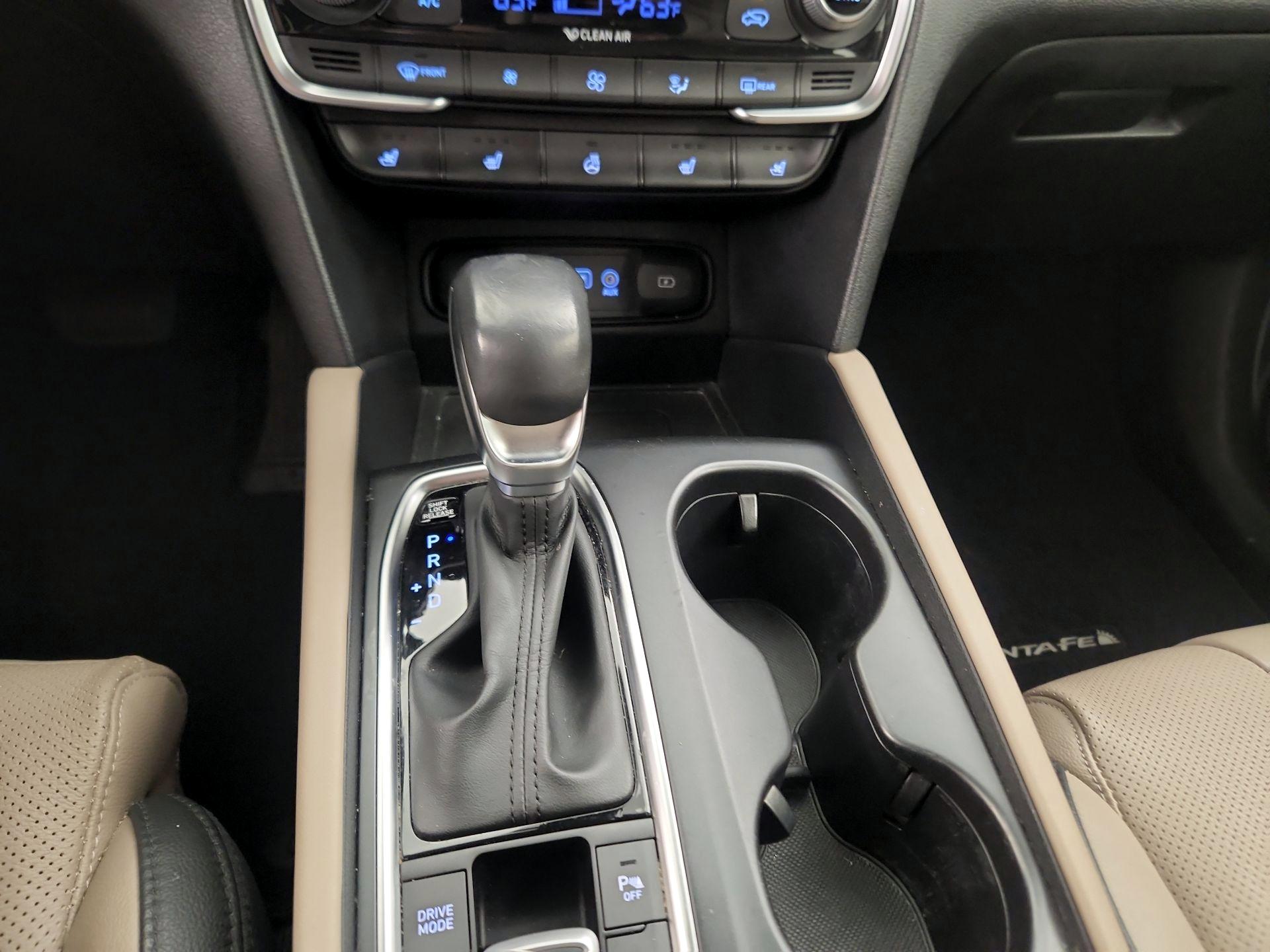 Thumbnail: 2019 Hyundai Santa Fe - 18