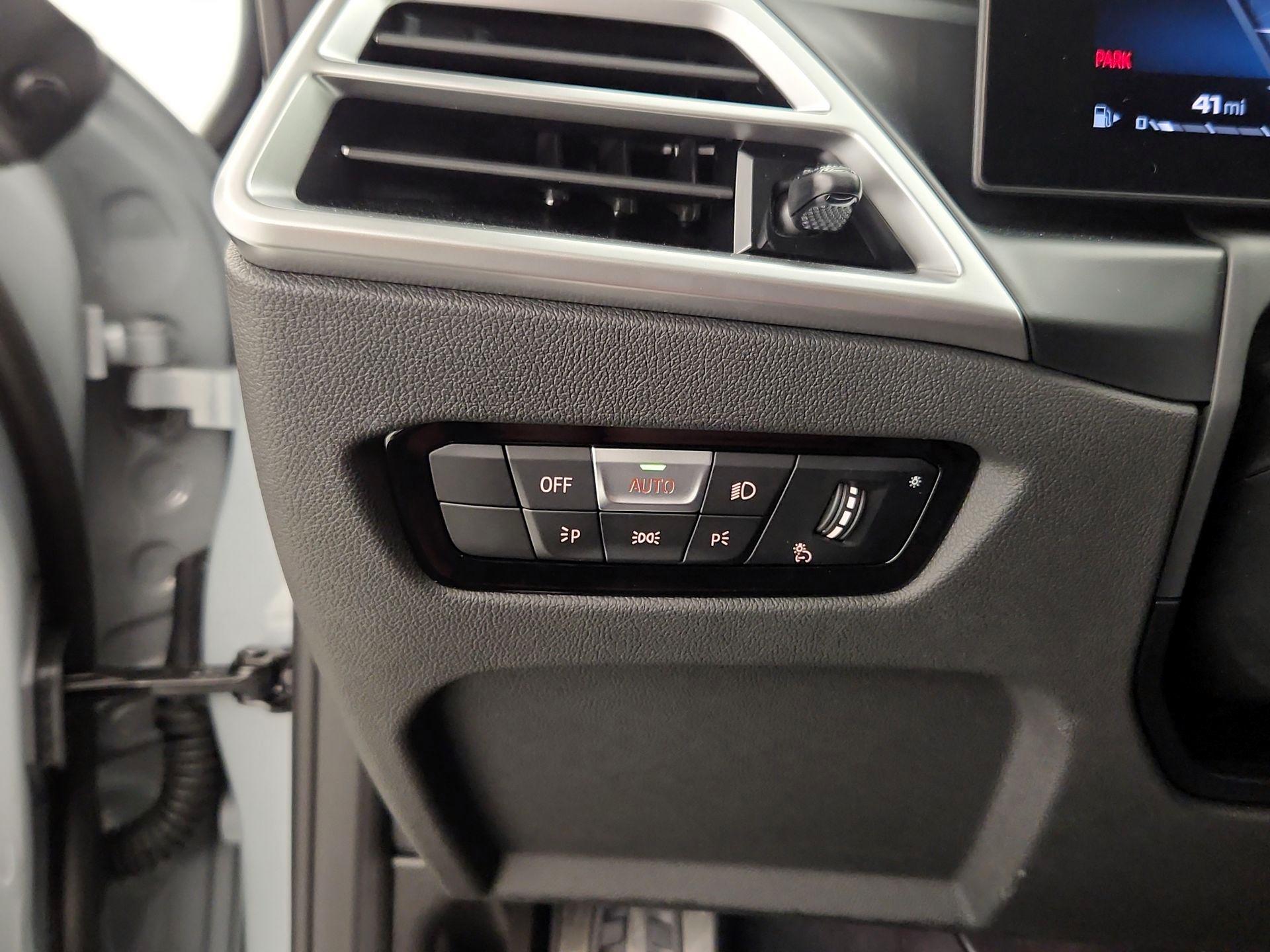 Thumbnail: 2025 BMW 2 Series - 13