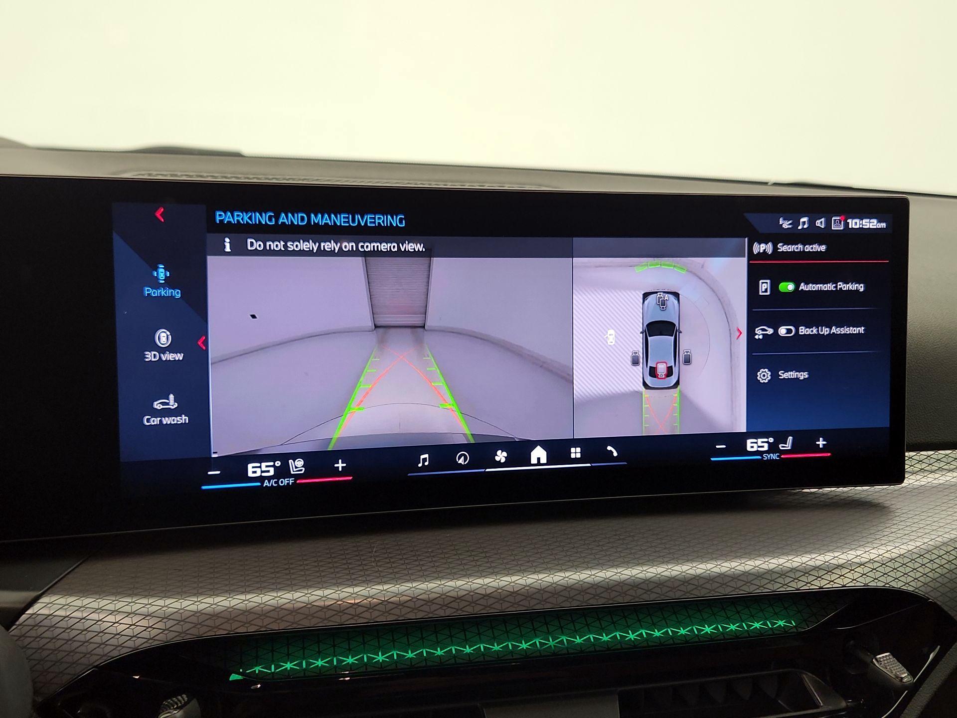 Thumbnail: 2025 BMW 2 Series - 14