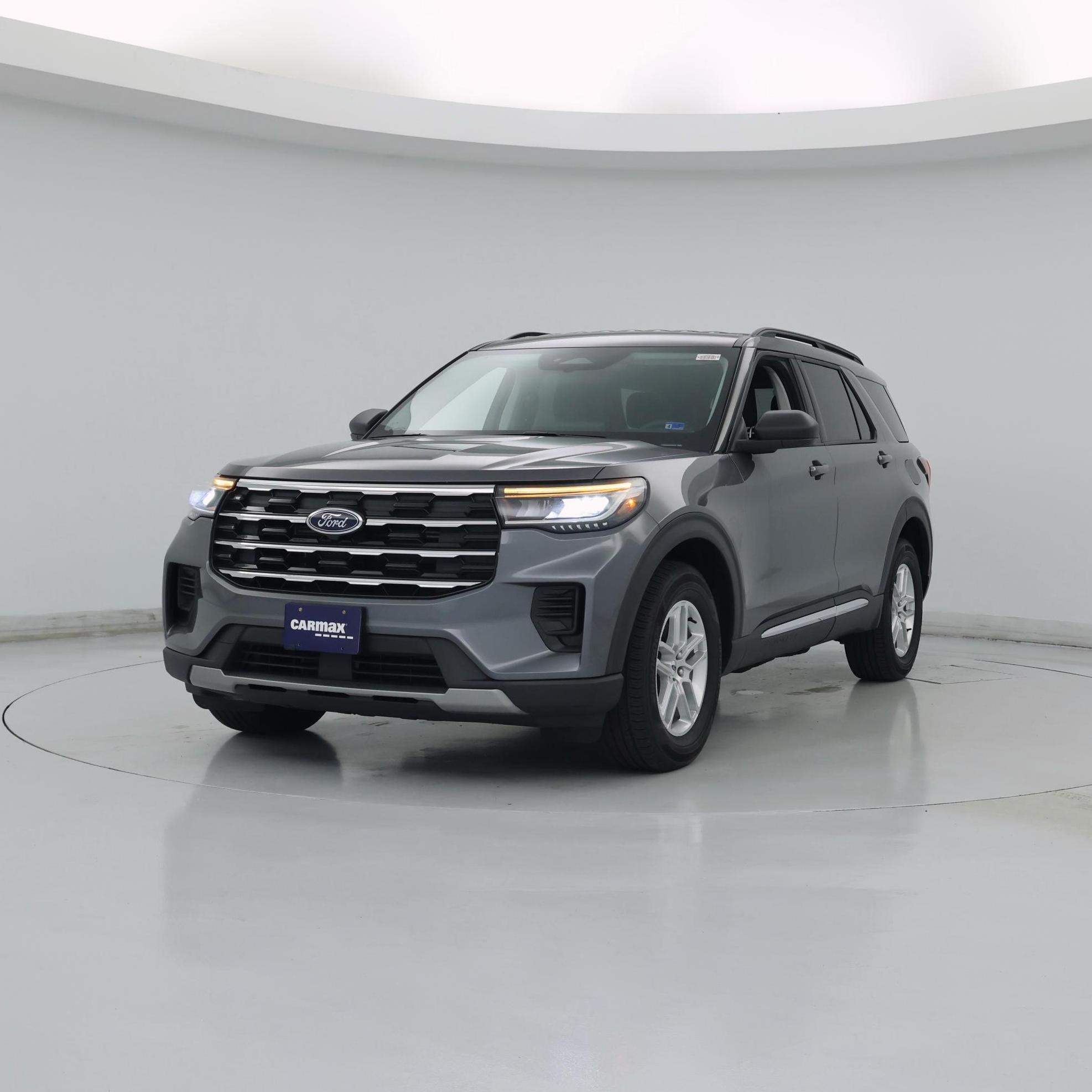Thumbnail: 2025 Ford Explorer - 4